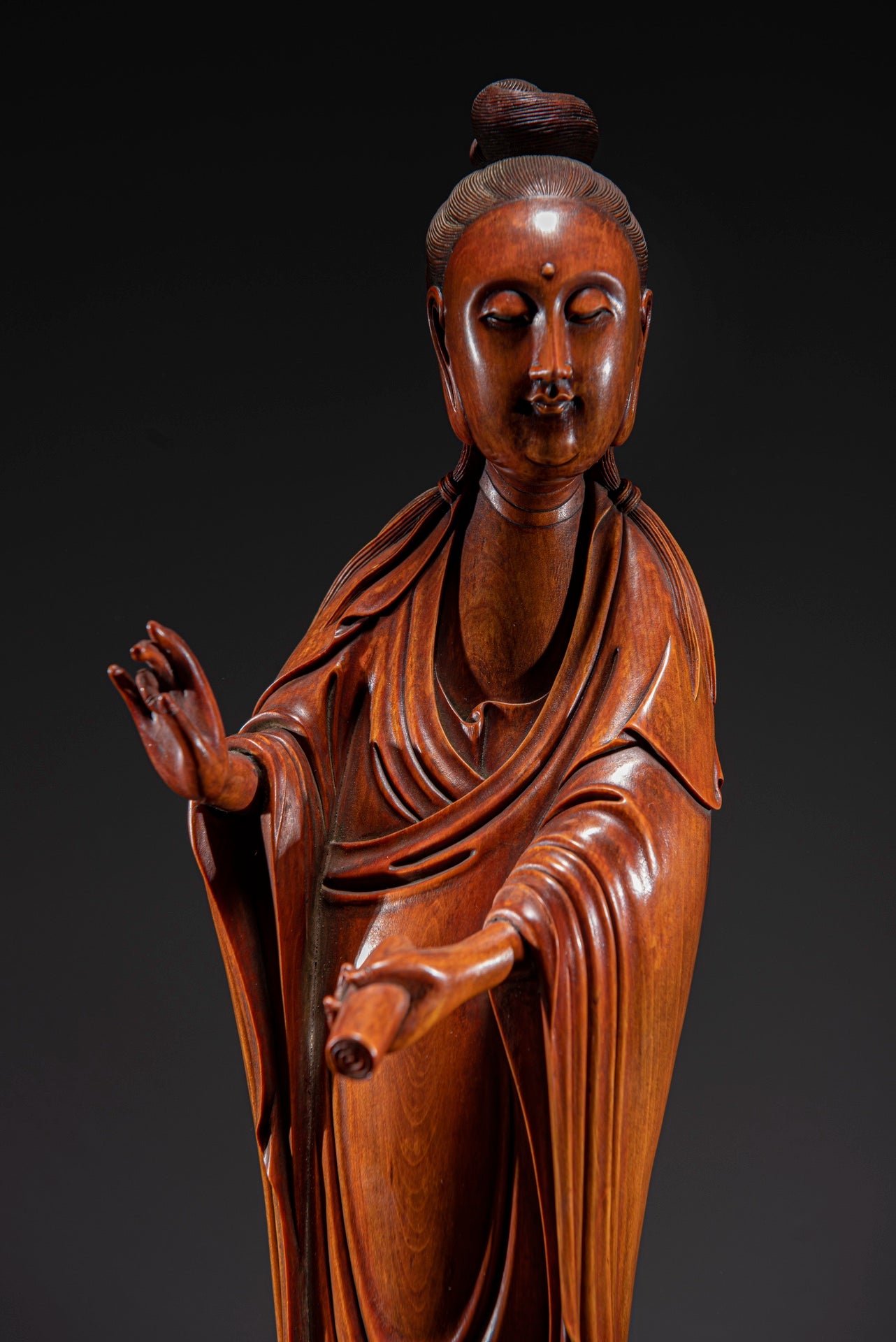 A0154 Old Chinese Boxwood Wood Carved Kwan-yin Statue