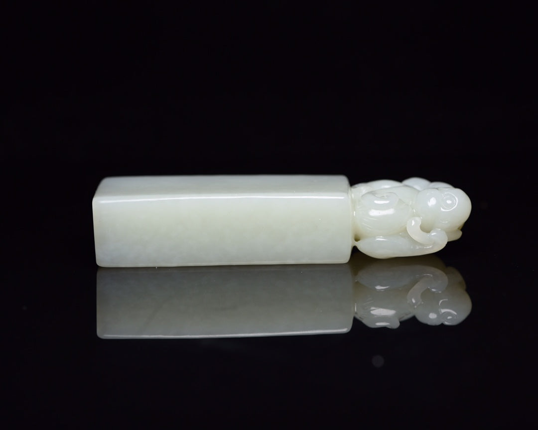 A0158 Chinese Natural White Hetian Jade Carved Monkey & Peach Seal