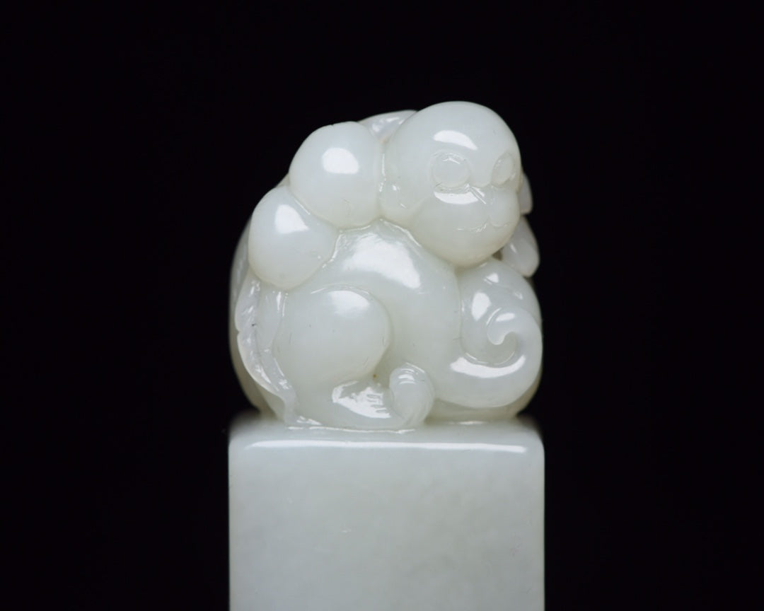 A0158 Chinese Natural White Hetian Jade Carved Monkey & Peach Seal