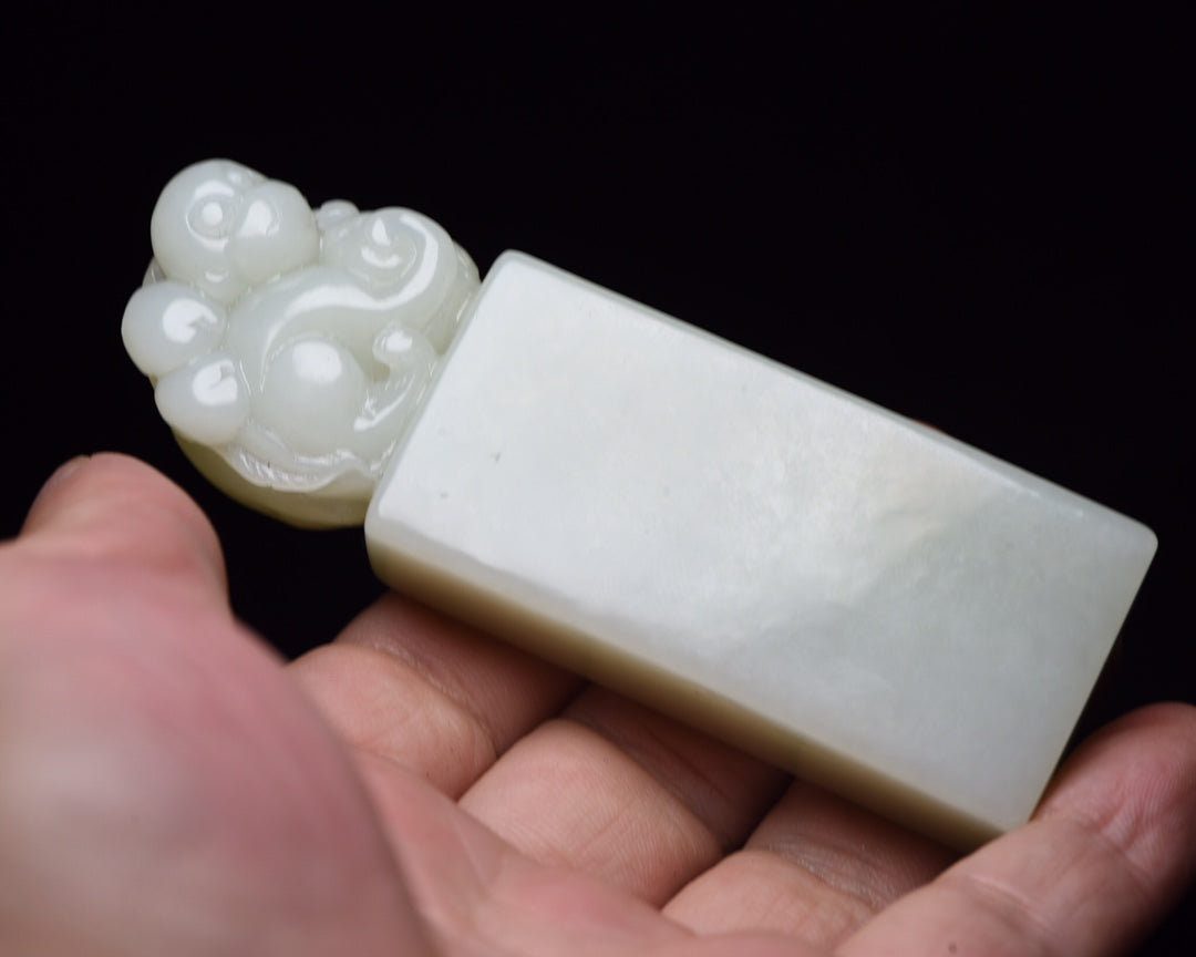 A0158 Chinese Natural White Hetian Jade Carved Monkey & Peach Seal