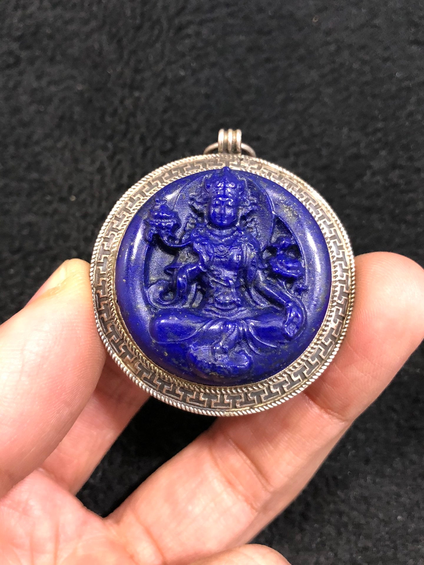 A0164 Old Chinese Pure Silver Inlay Gem & Lapis Lazuli Kwan-yin Pendant