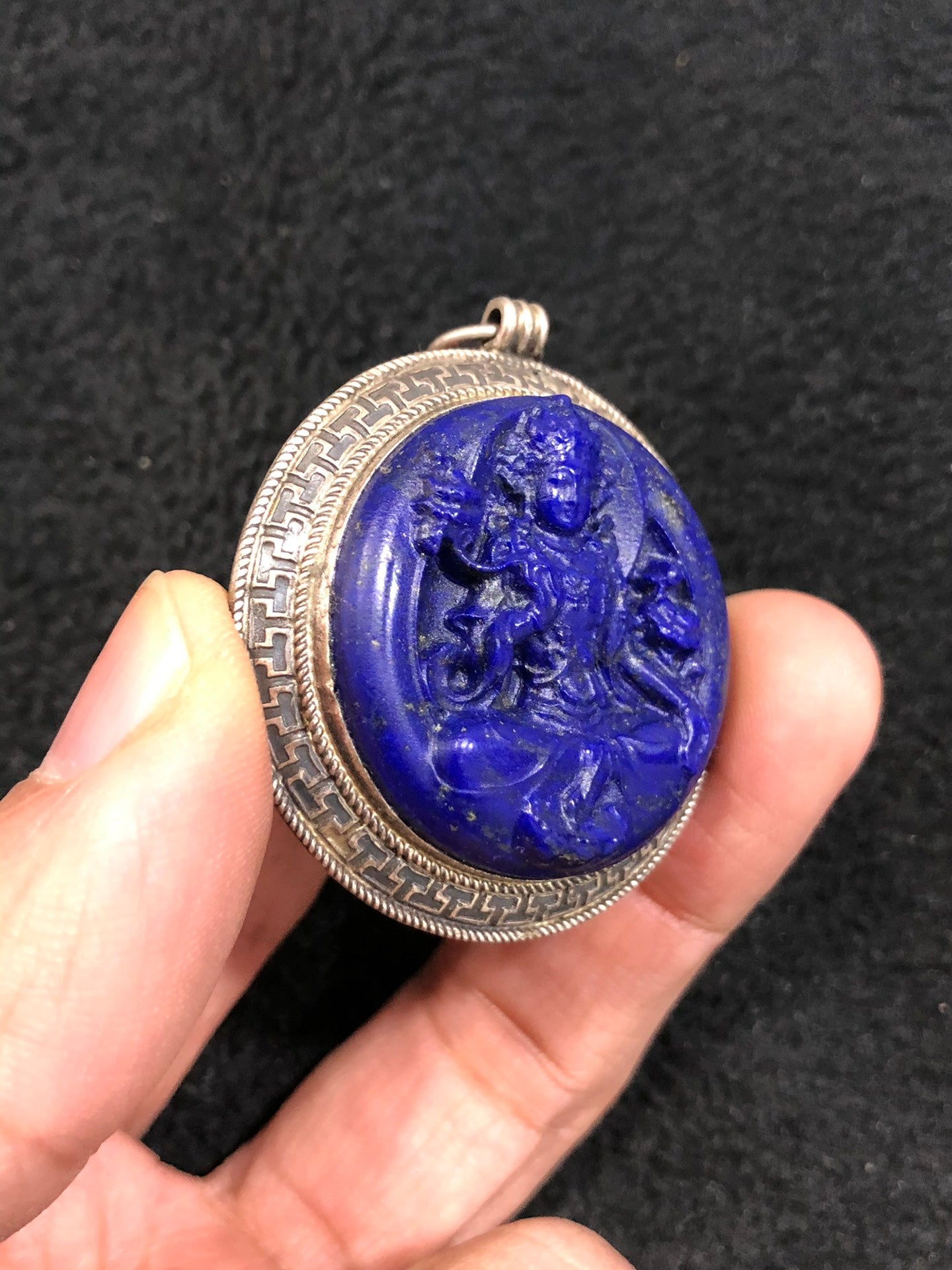 A0164 Old Chinese Pure Silver Inlay Gem & Lapis Lazuli Kwan-yin Pendant