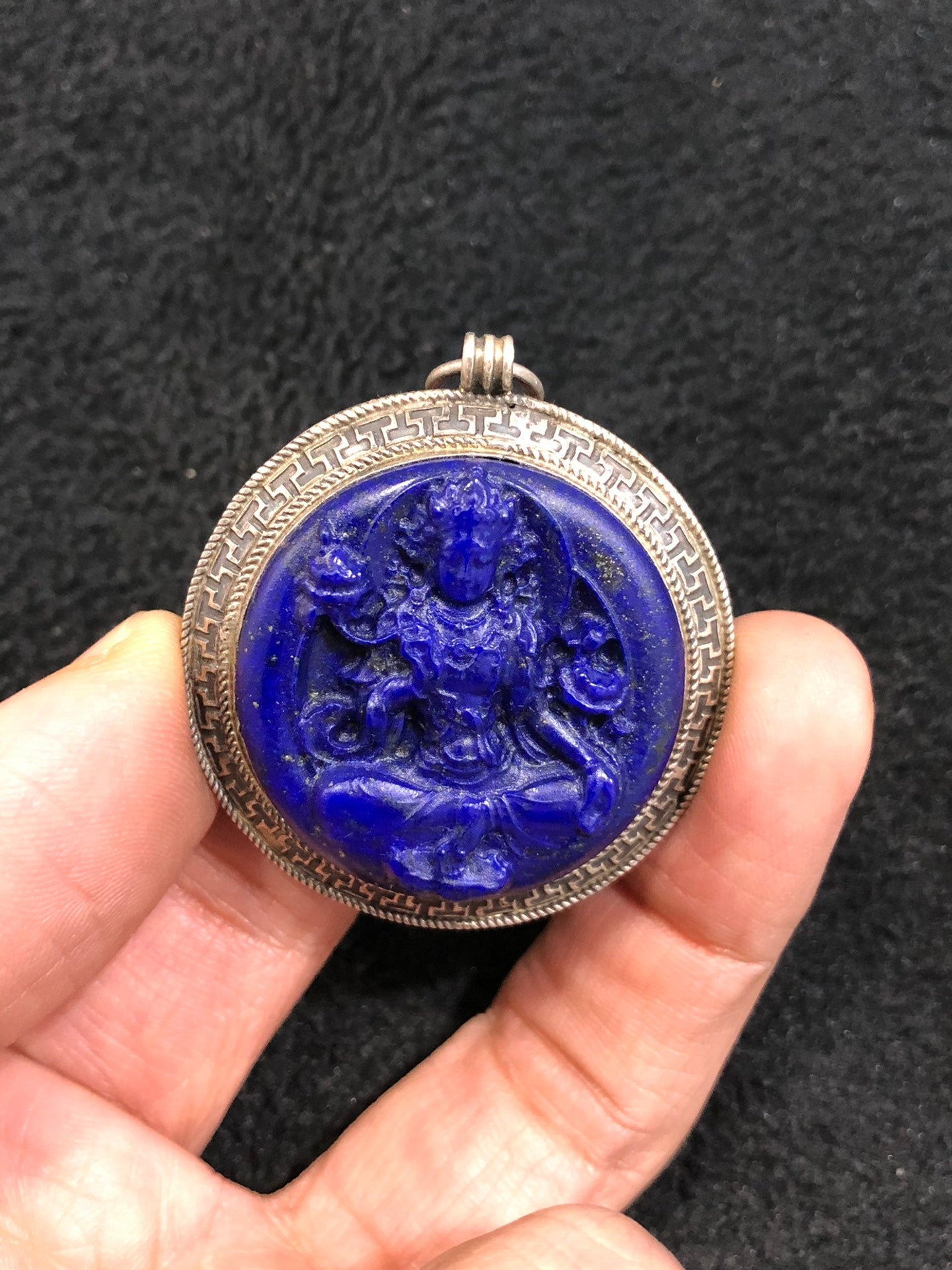 A0164 Old Chinese Pure Silver Inlay Gem & Lapis Lazuli Kwan-yin Pendant