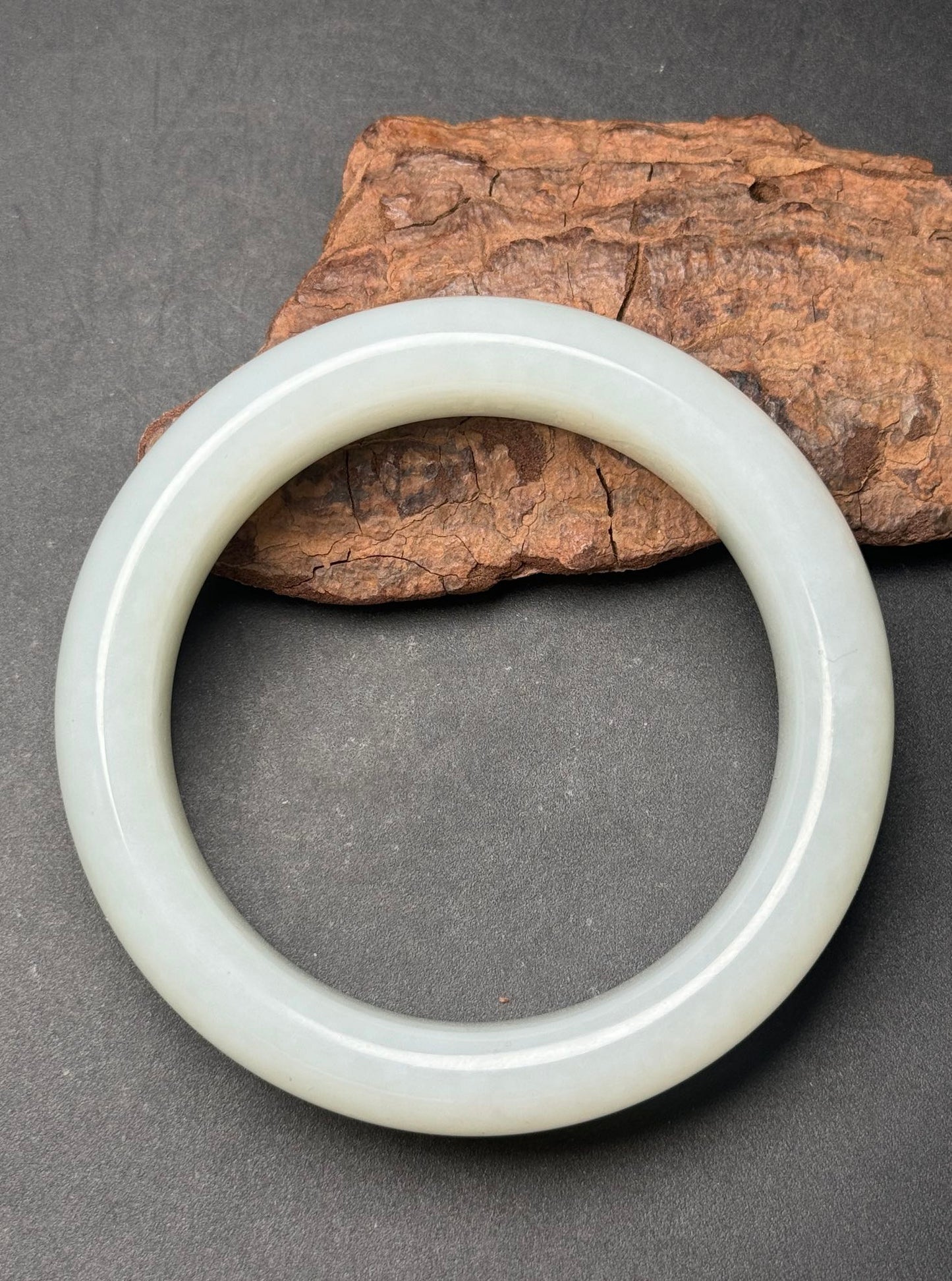 A0166 Superb Inside Diameter 58MM Chinese Natural Hetian Jade Bracelet