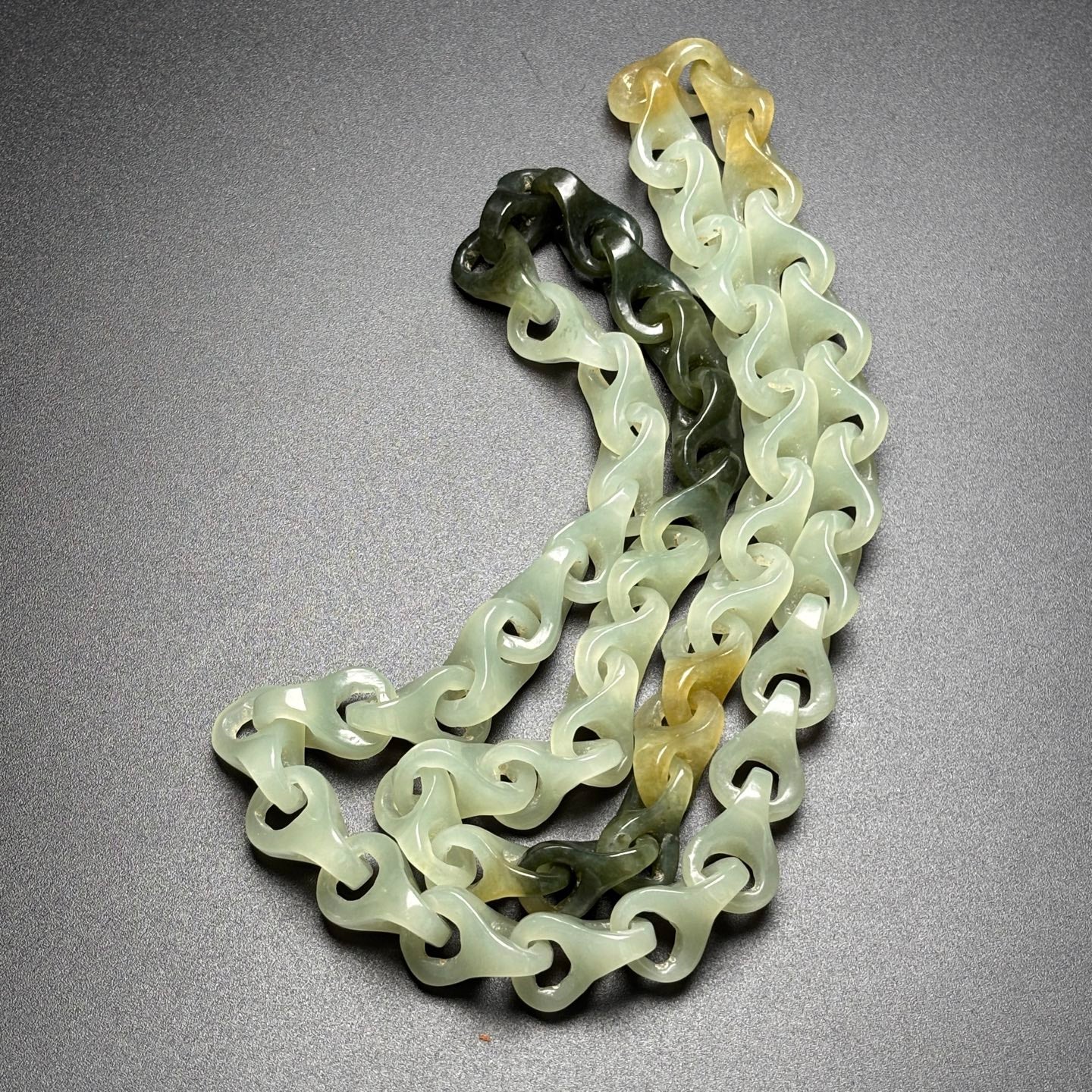 A0176 Chinese Natural Three Color Hetian Jade Chain Necklace