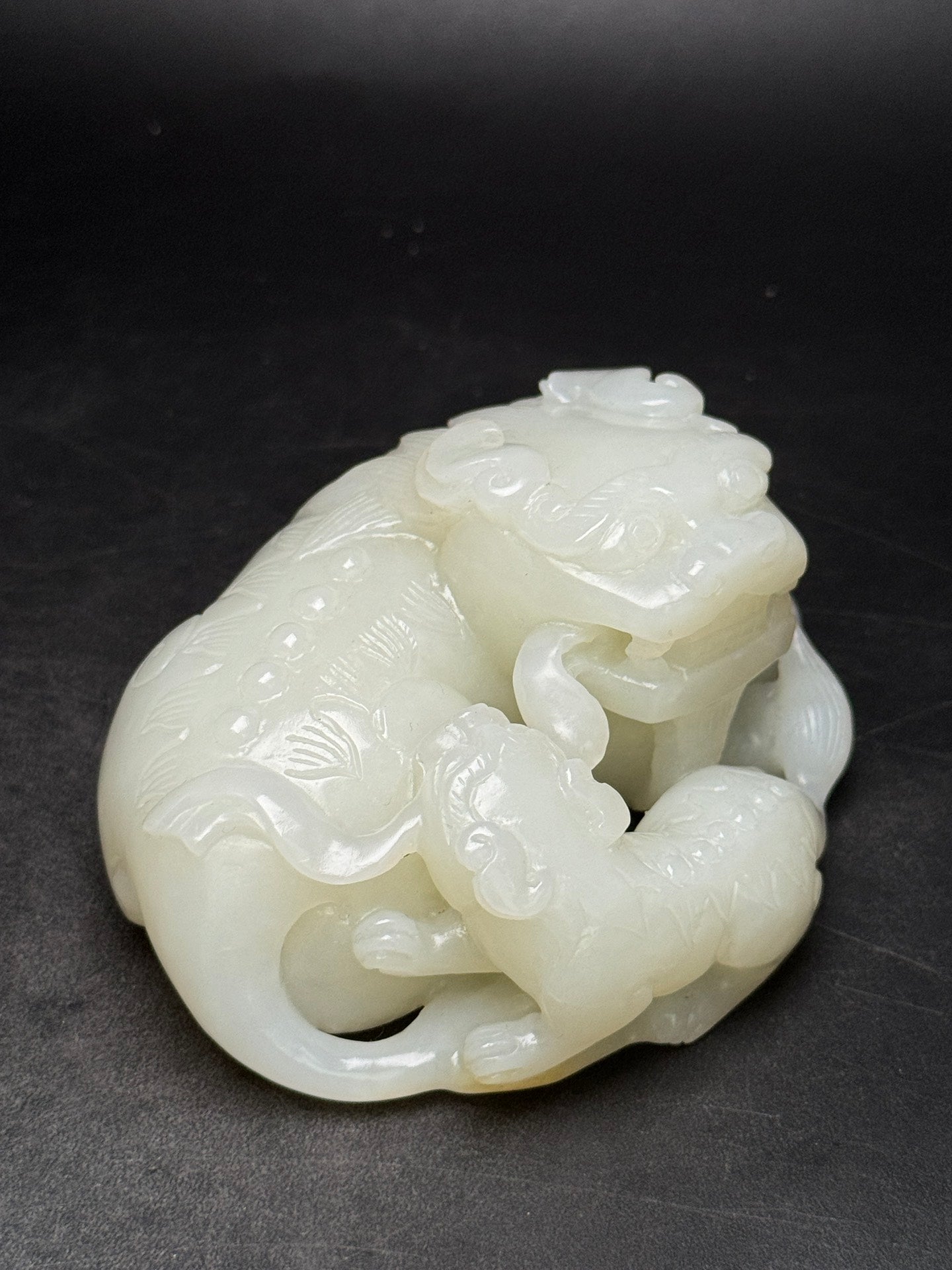 A0181 Superb Chinese Natural Hetian Jade Carved Double Lion Statue