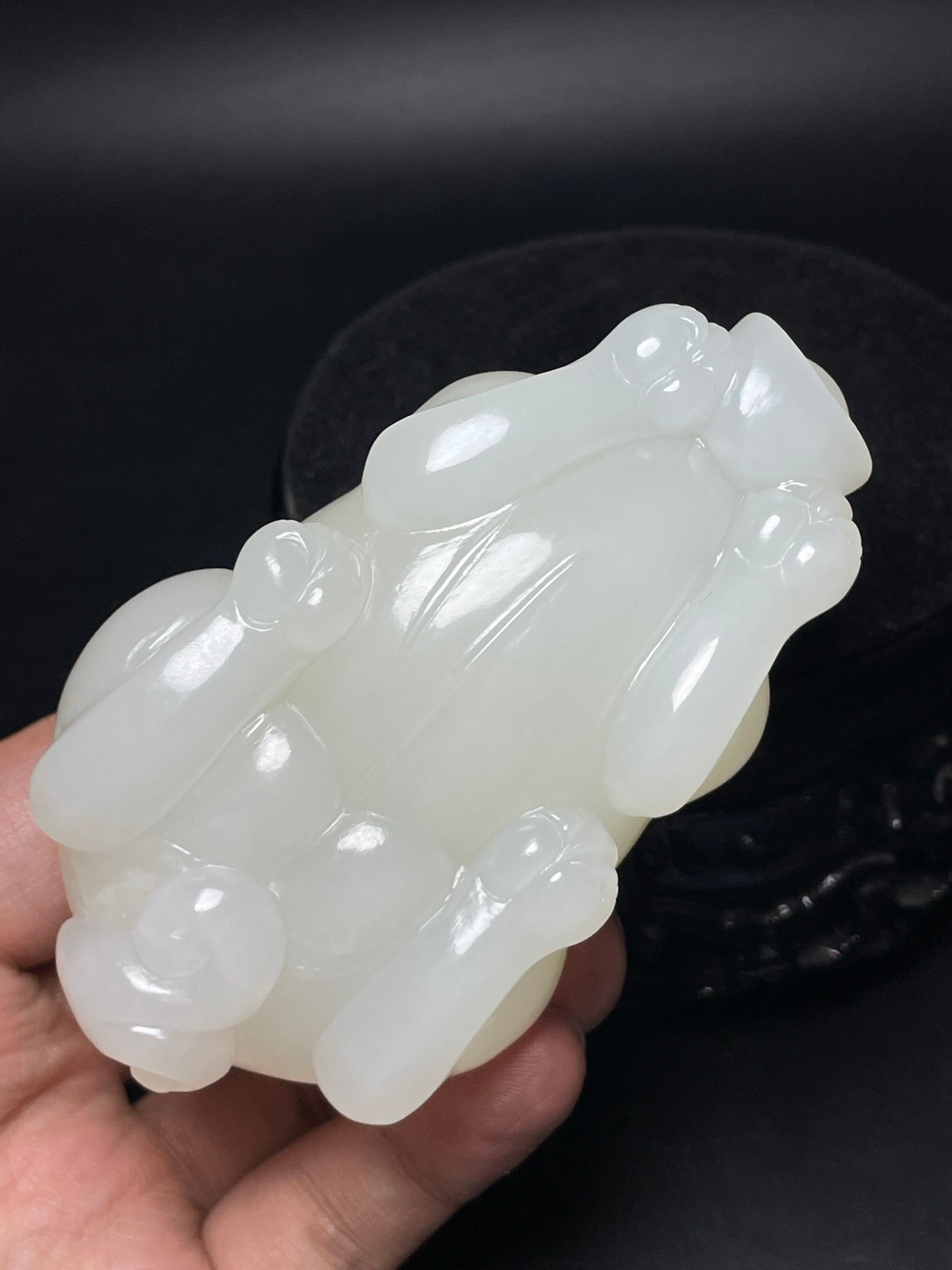 A0183 Superb Chinese Hetian Jade Carved Fortune Pixiu Statue