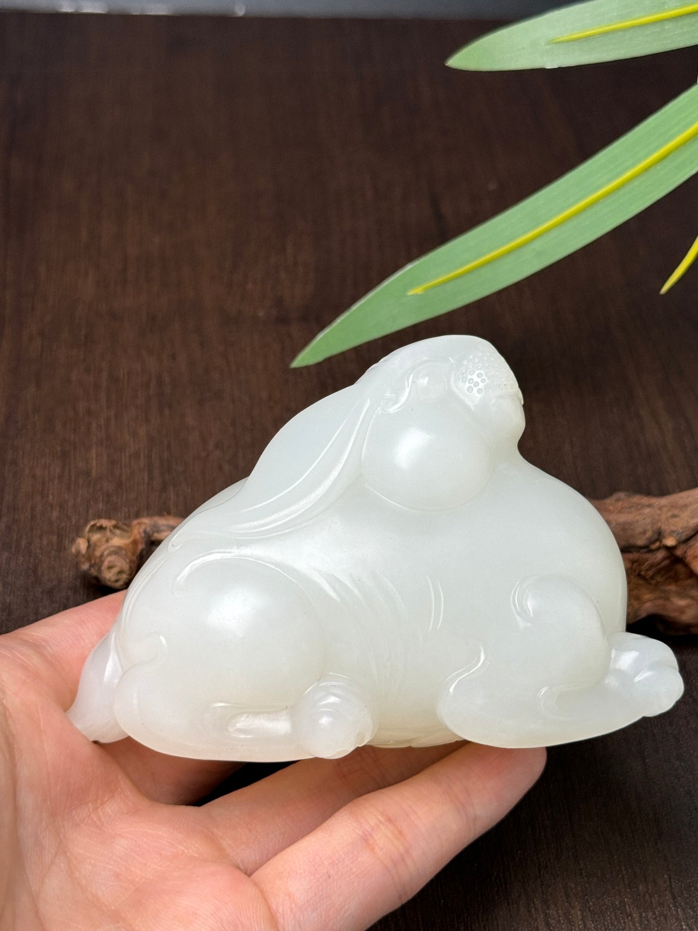 A0187 Chinese Natural White Hetian Jade Carved Rabbit Statue