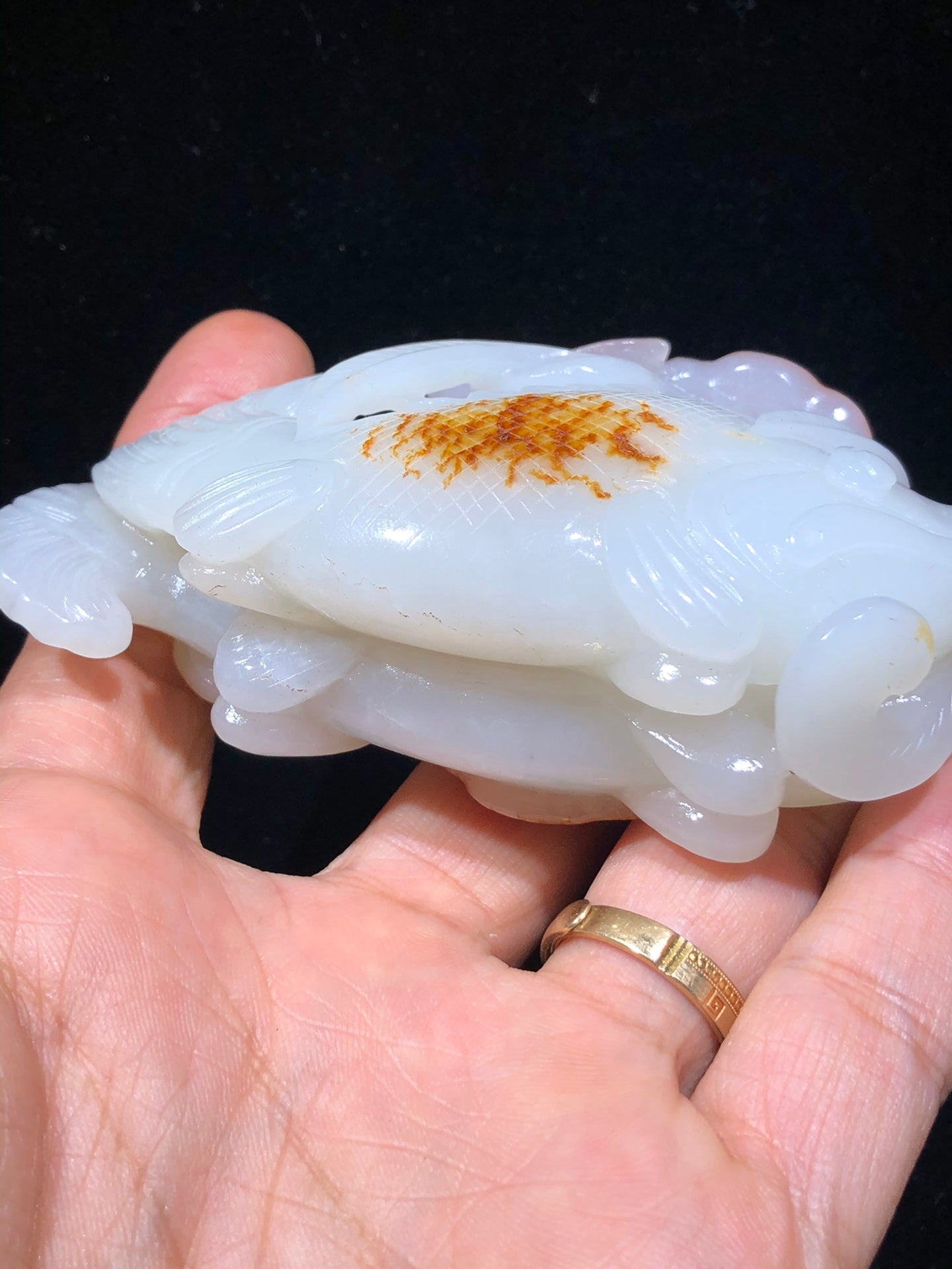 A0196 Superb Chinese Hetian Jade Carved Fish & Lotus Leaf Statue