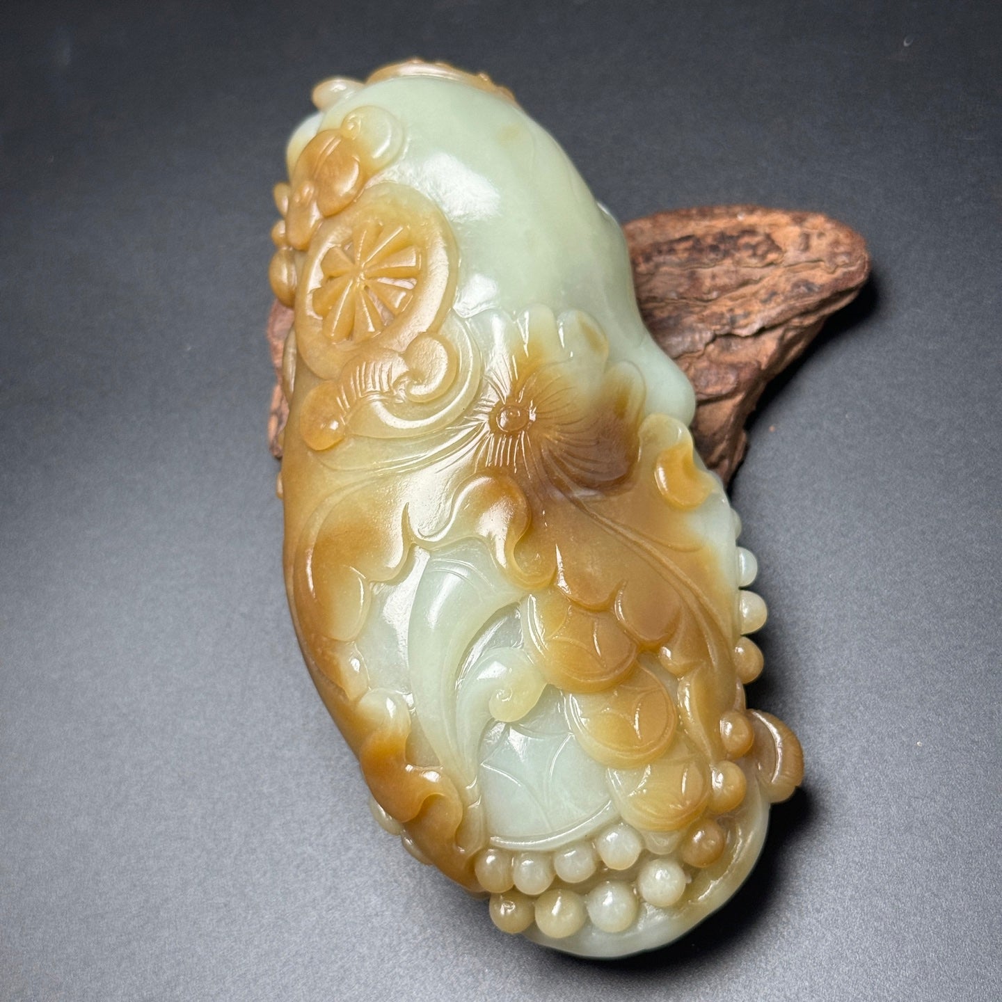 A0199 Chinese Natural Double Color Hetian Jade Carved Taoism Deity Fukurokuju Statue