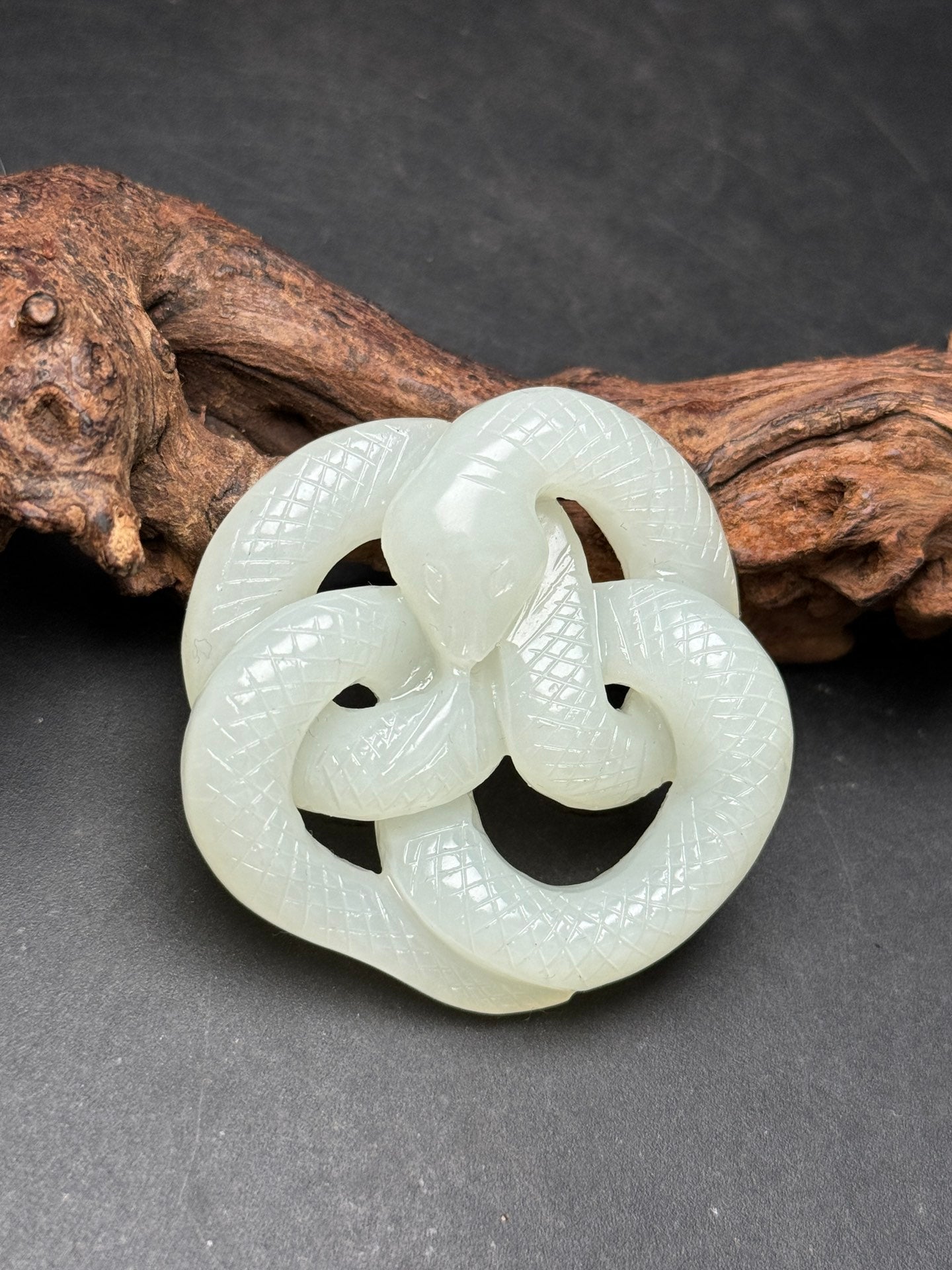 A0204 Chinese Natural White Hetian Jade Carved Snake Pendant