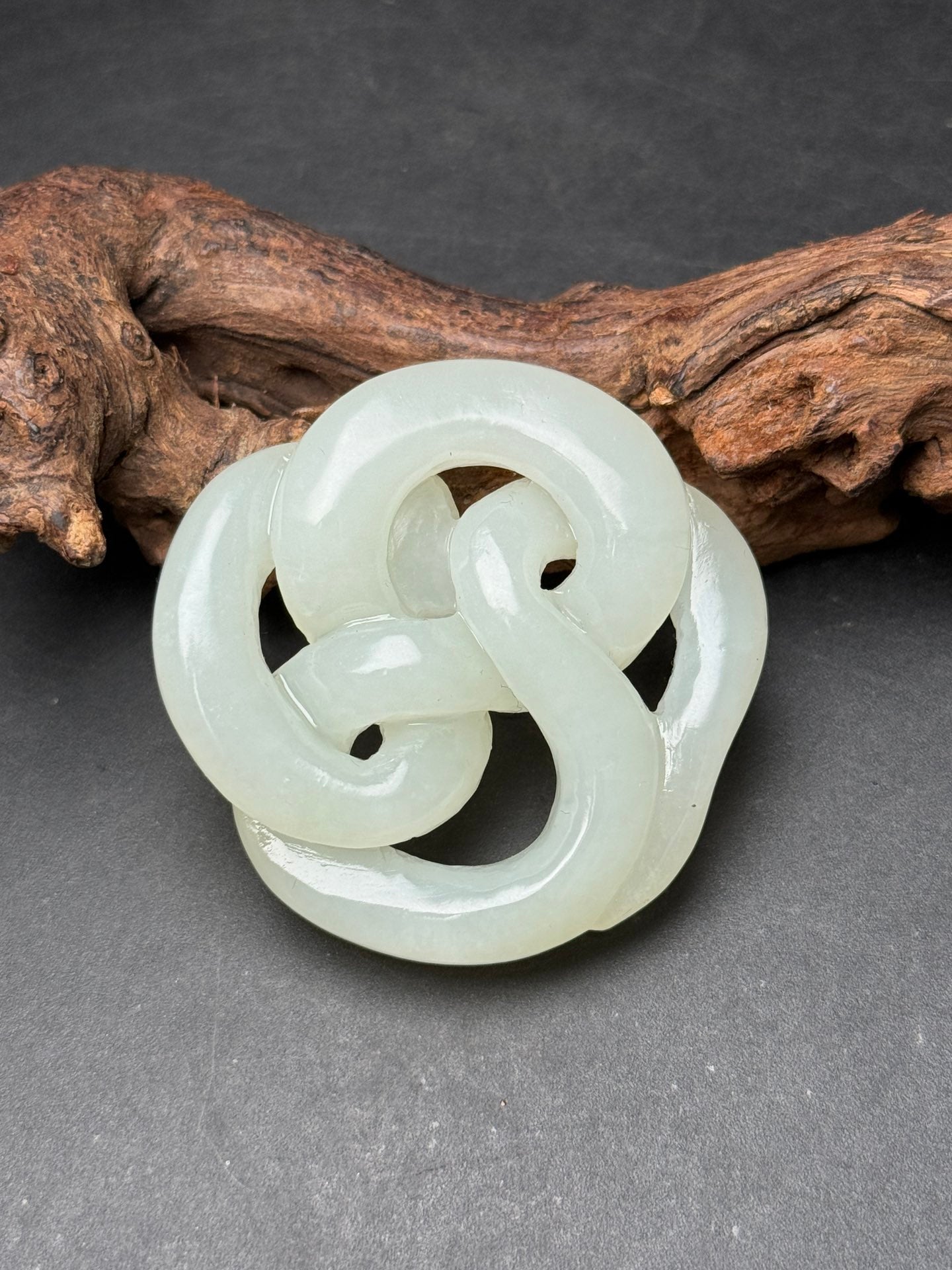 A0204 Chinese Natural White Hetian Jade Carved Snake Pendant