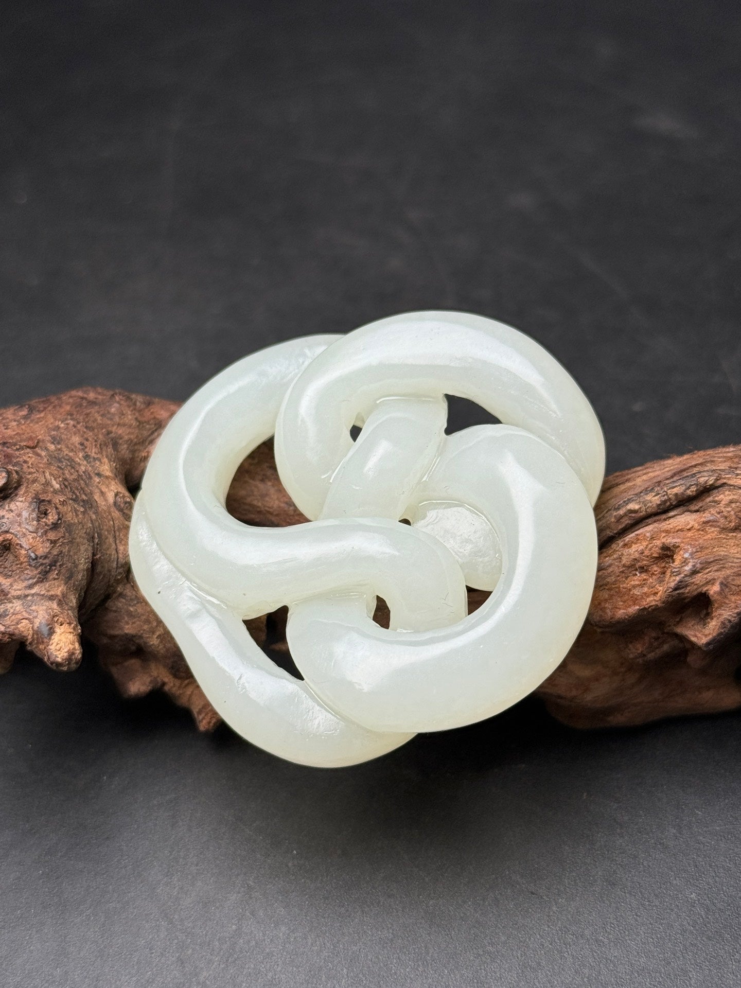 A0204 Chinese Natural White Hetian Jade Carved Snake Pendant