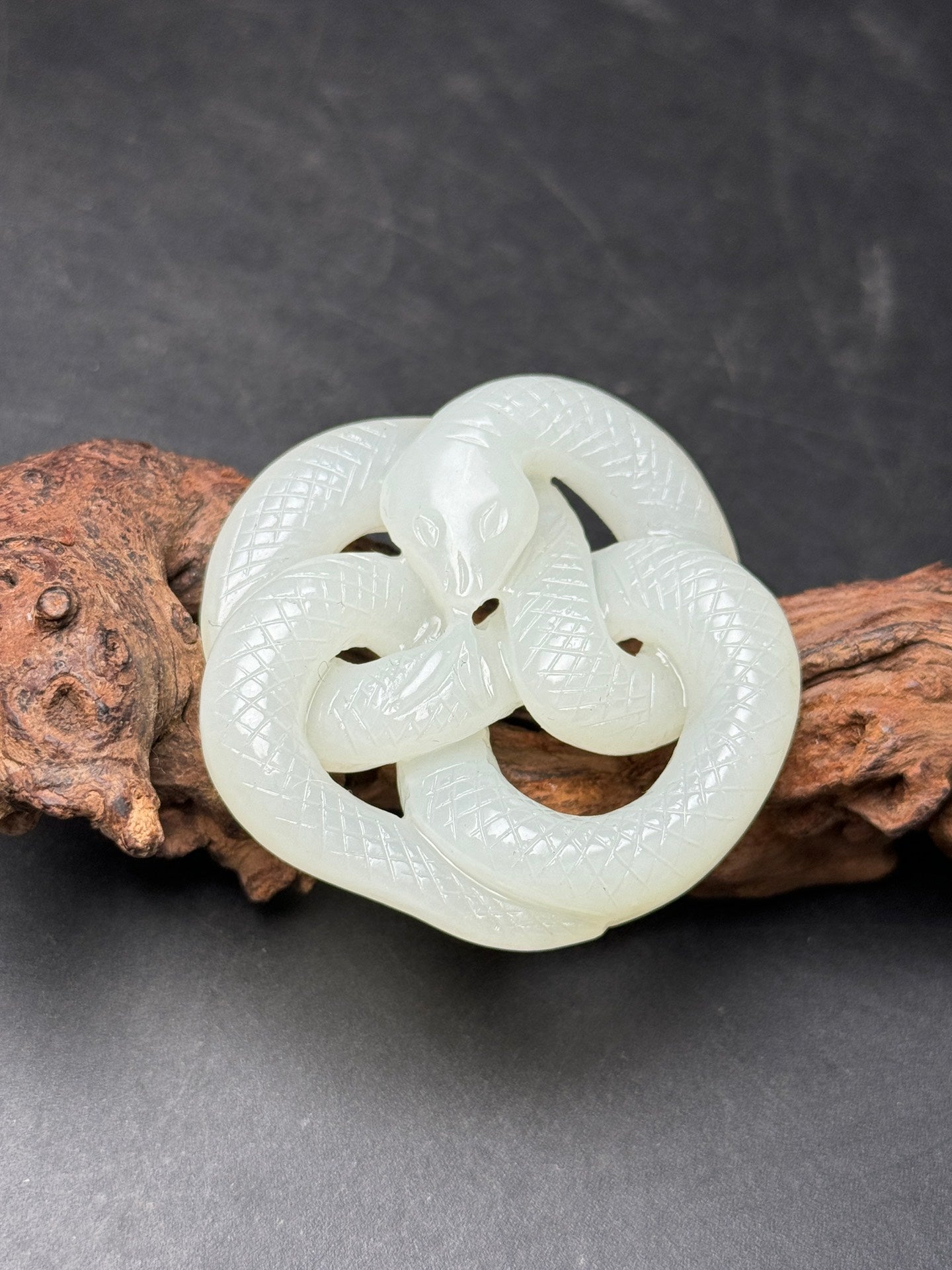 A0204 Chinese Natural White Hetian Jade Carved Snake Pendant