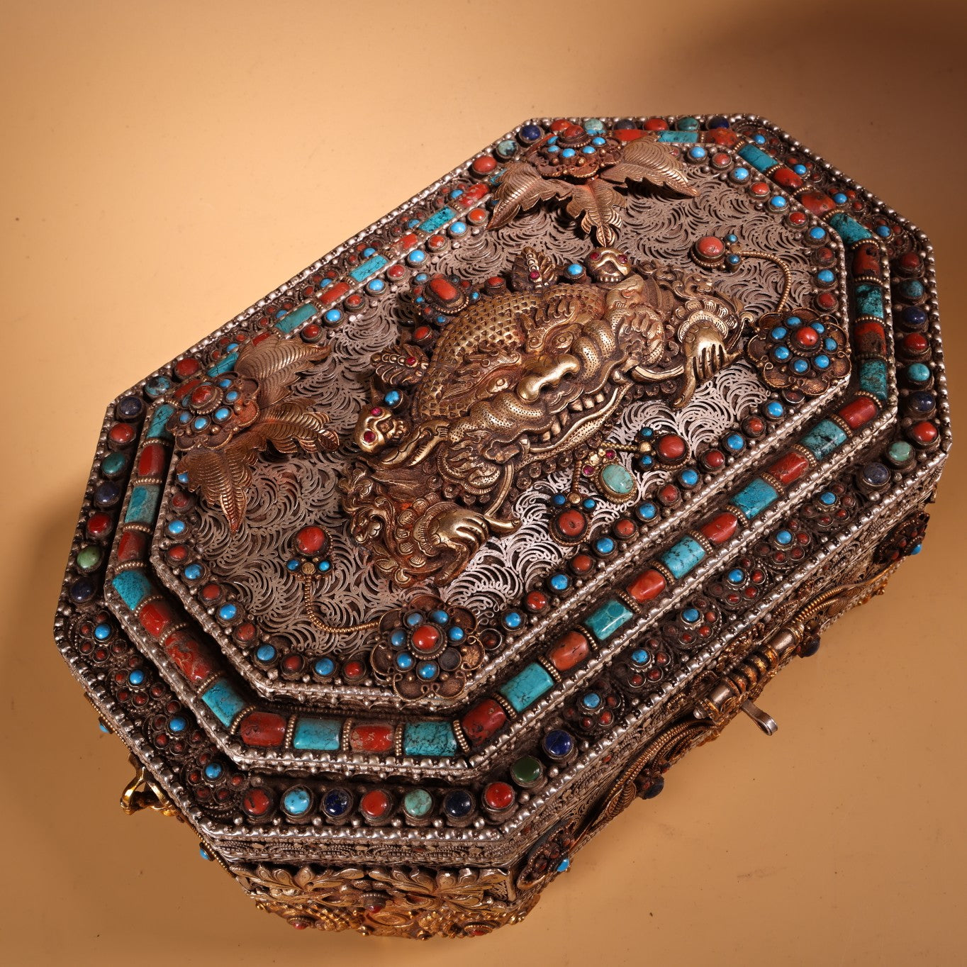 A0219 Tibetan Gilt Gold Pure Silver Inlay Turquoise & Lapis Lazuli,Red Coral Beast Head Design Jewellery Box