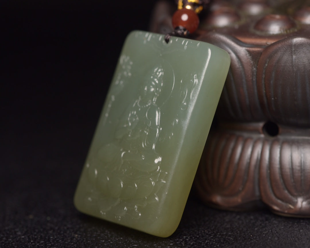 A0224 Chinese Natural Hetian Jade Carved Kwan-yin Pendant