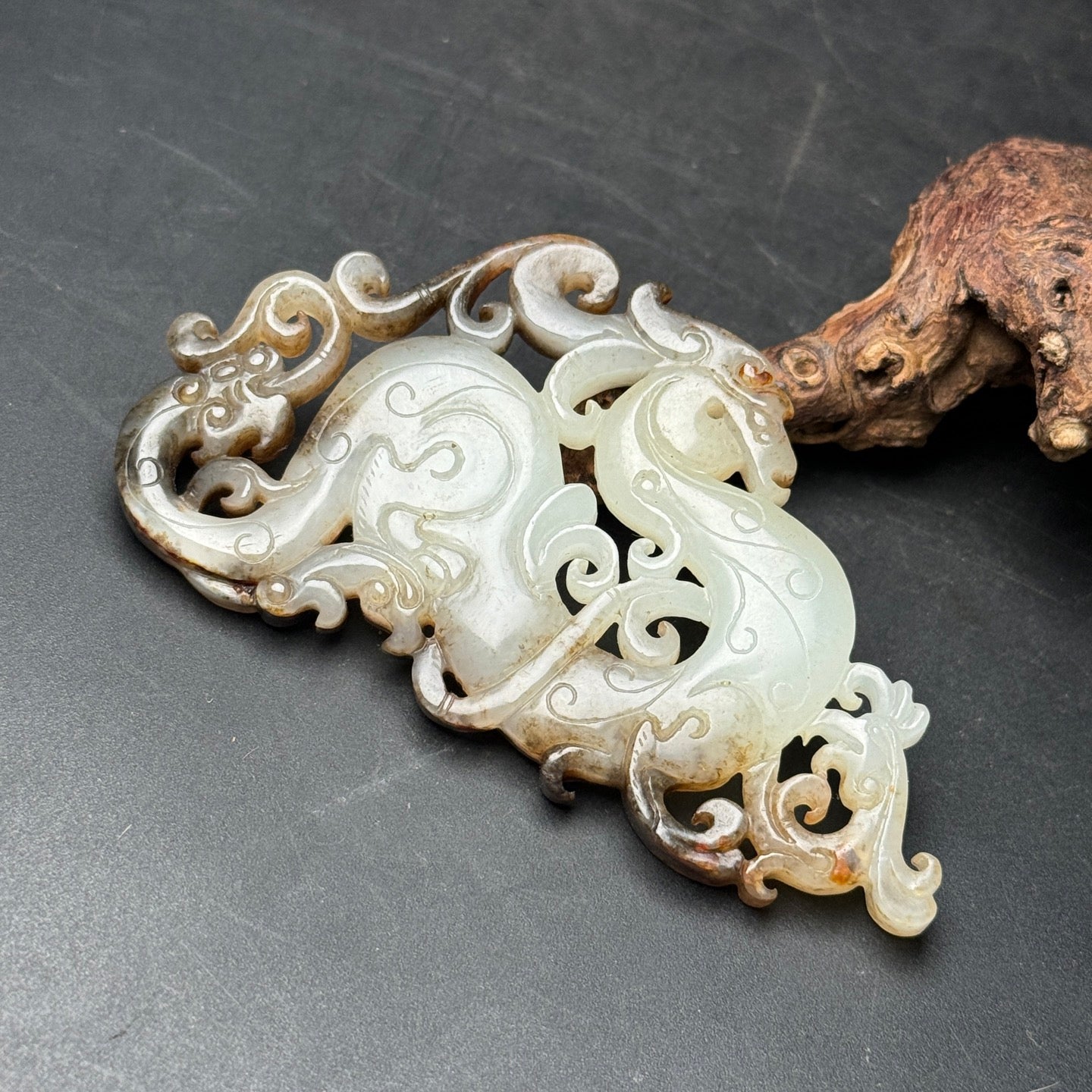 A0227 Vintage Openwork Chinese Hetian Jade Carved Dragon Phoenix Pendant