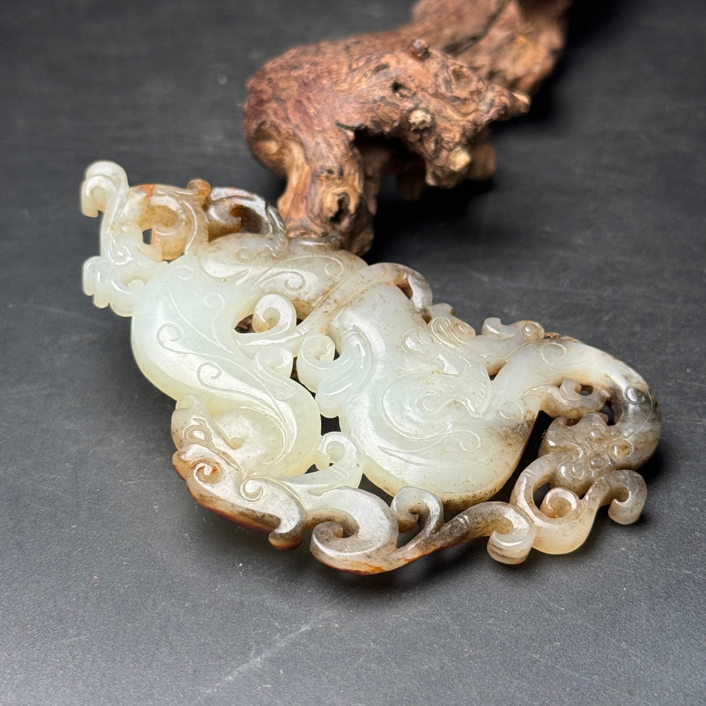 A0227 Vintage Openwork Chinese Hetian Jade Carved Dragon Phoenix Pendant