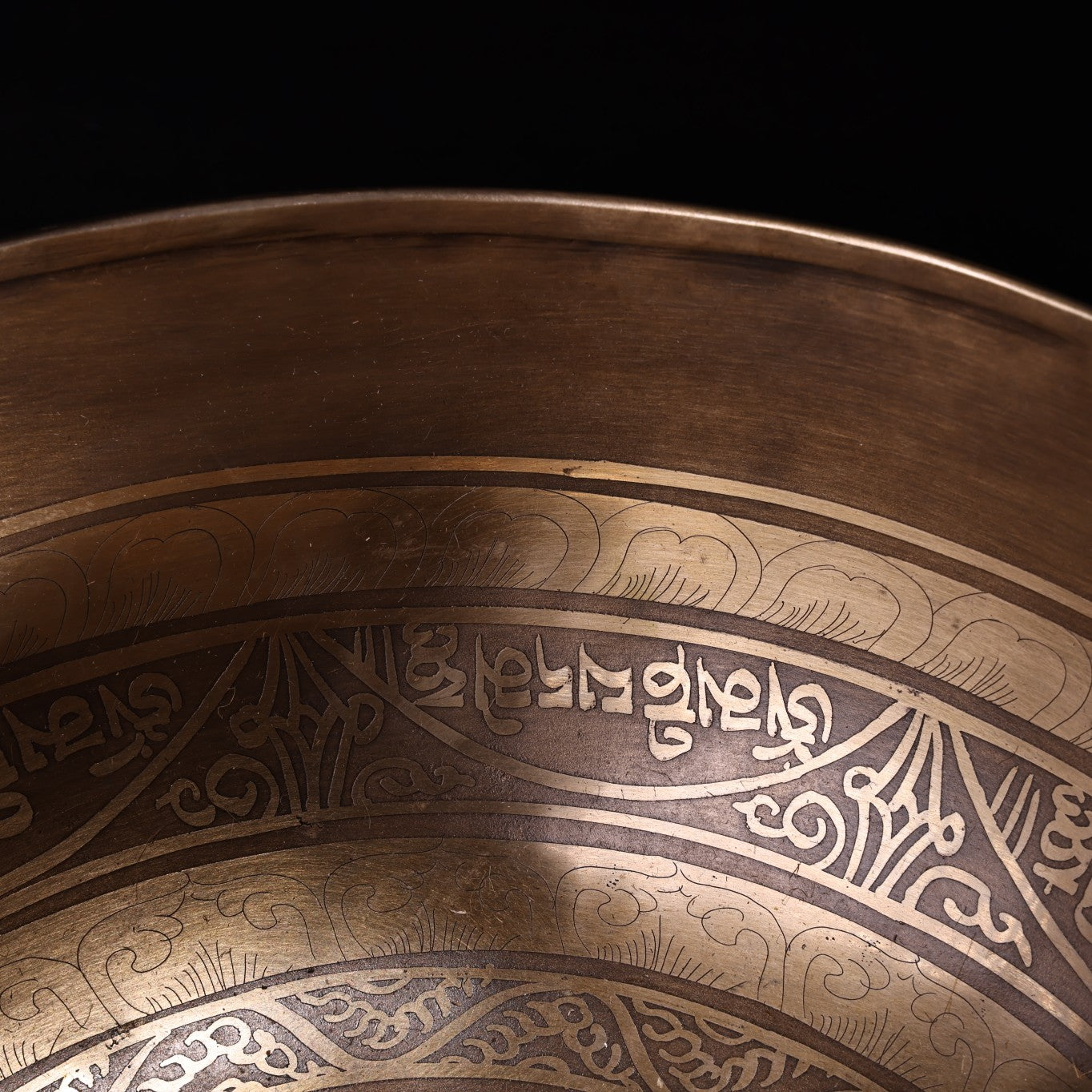 A0231 Tibetan White Copper Music Bowl