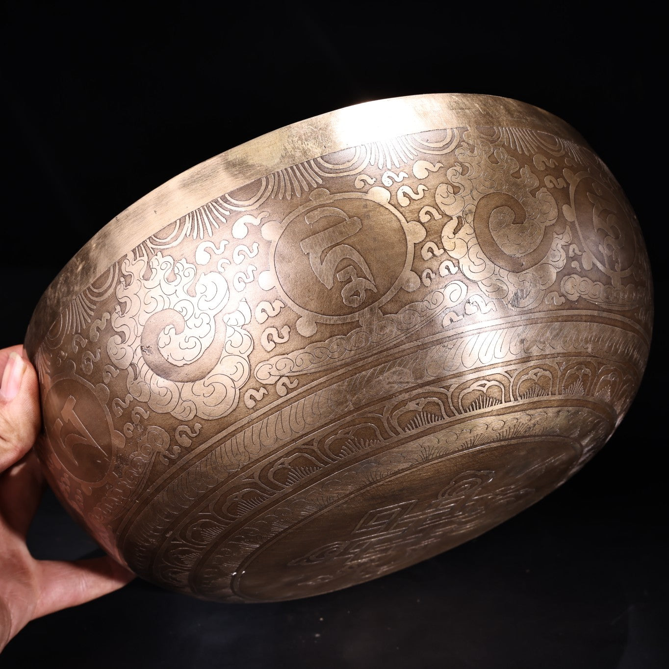 A0231 Tibetan White Copper Music Bowl