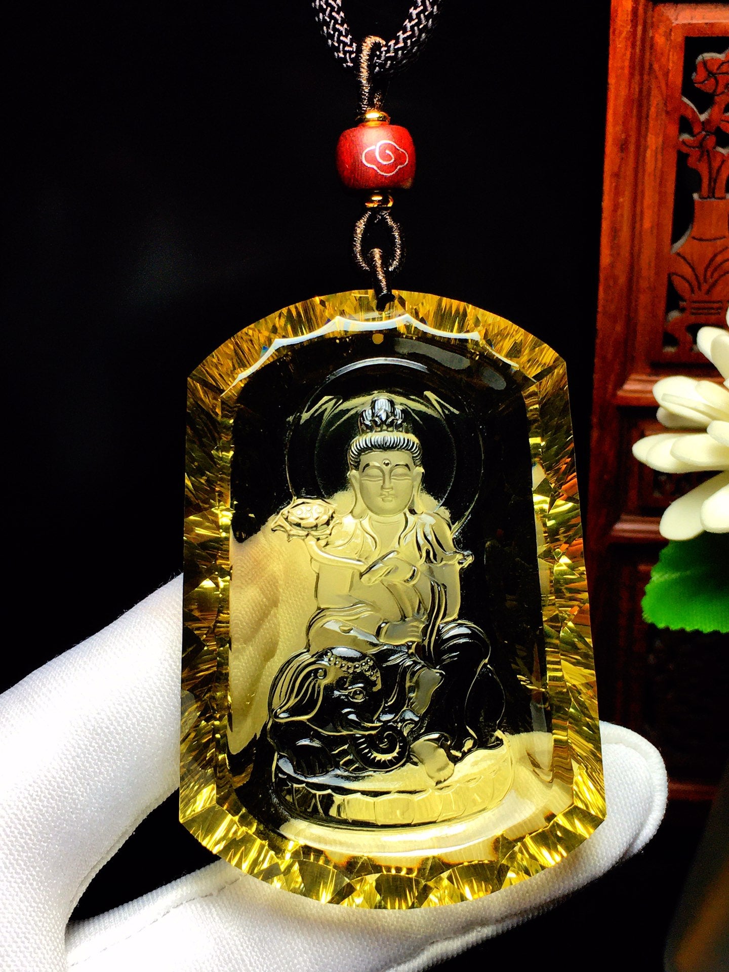 A0237 Natural Yellow Crystal Carved Samantabhadra Bodhisattva Pendant