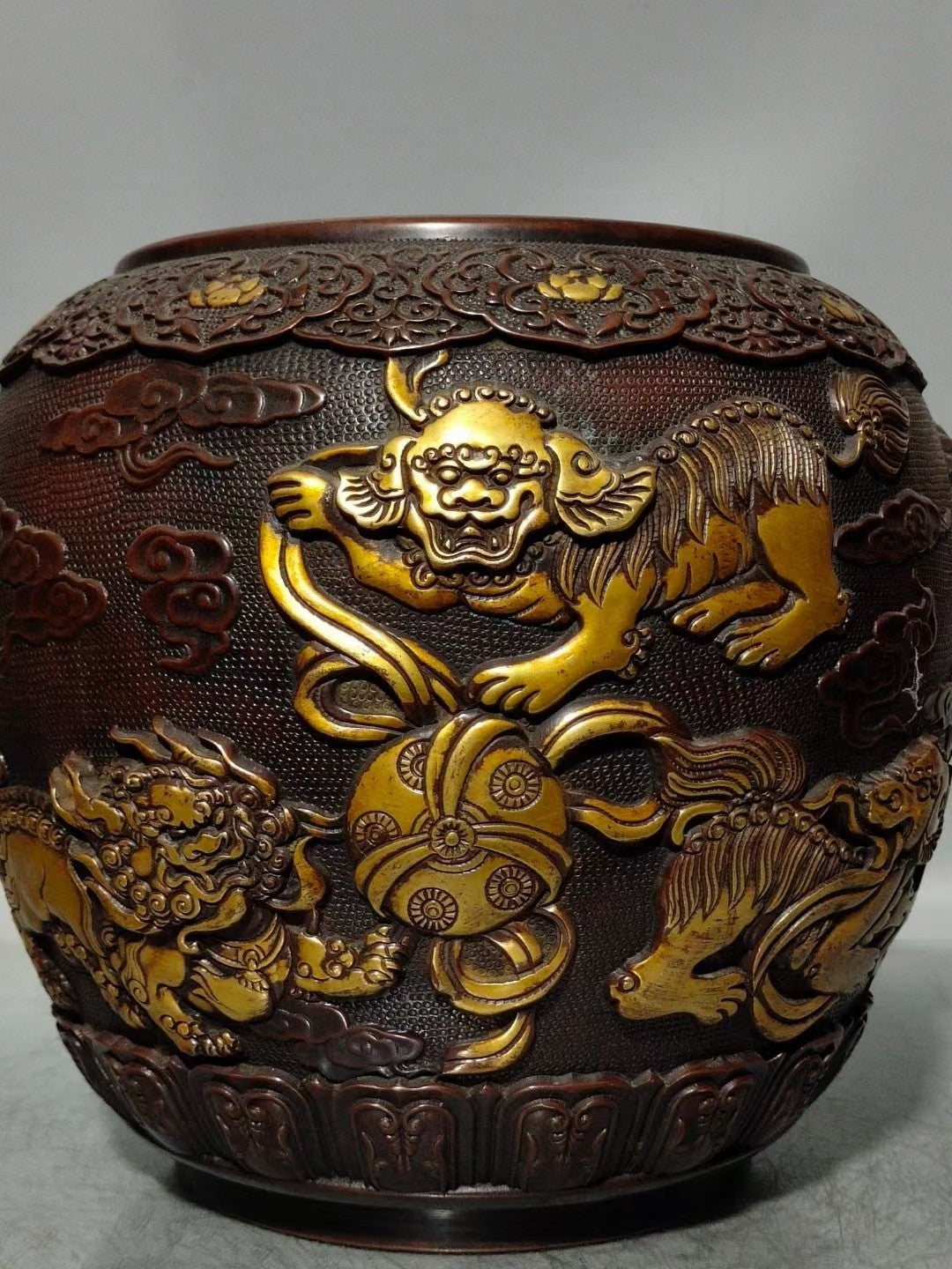 A0238 Vintage Chinese Gilt Gold Copper Low Relief Lion Design Double Ears Incense Burner