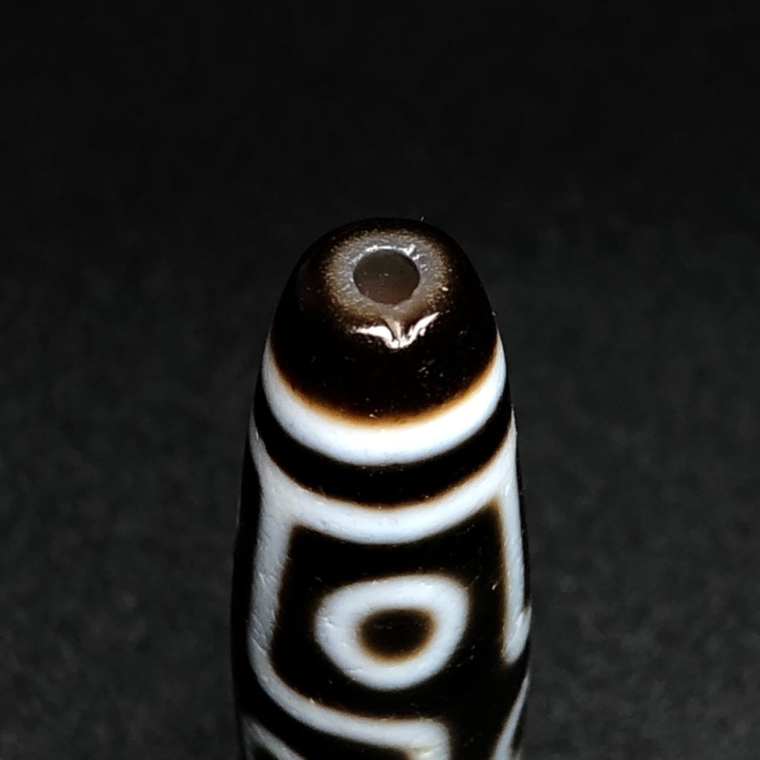 A0256 Tibetan Nine Eyes DZI Agate Pendant