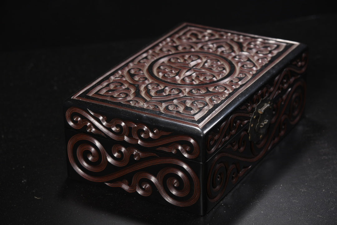 A0257 Vintage Chinese Black Lacquerware Low Relief Cloud Design Jewellery Box