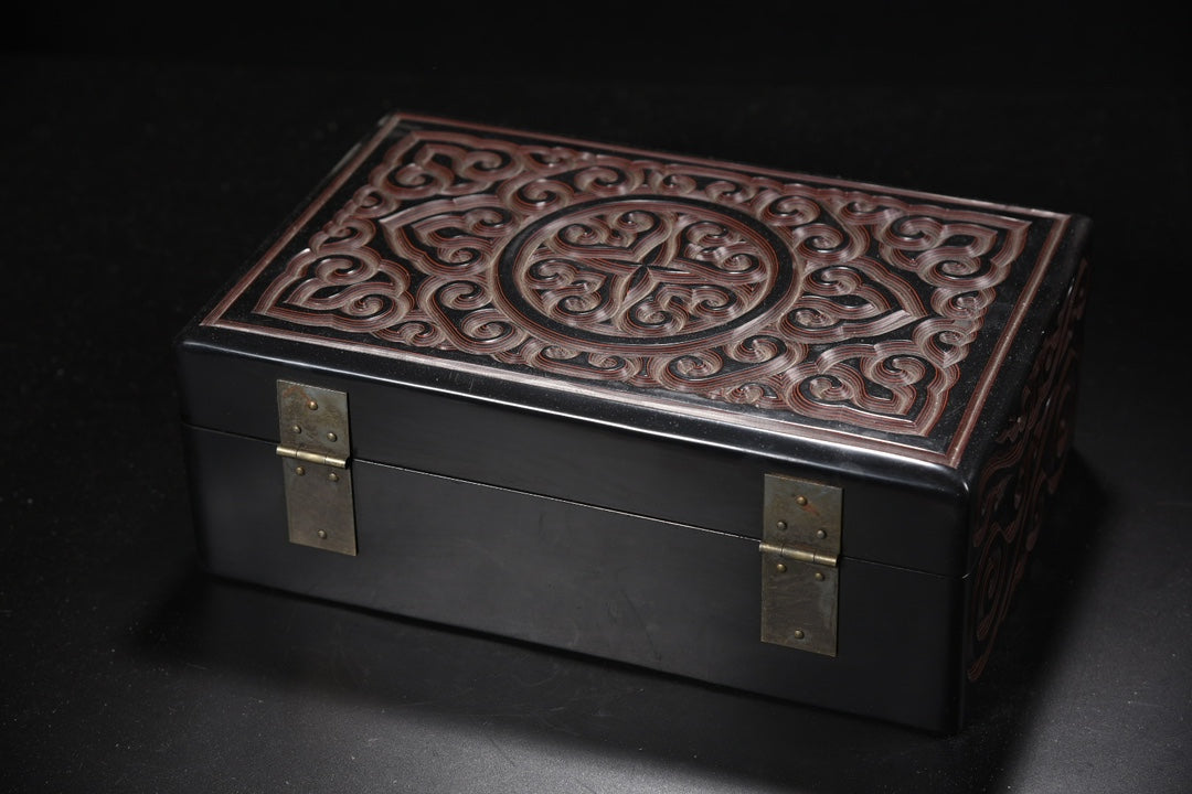 A0257 Vintage Chinese Black Lacquerware Low Relief Cloud Design Jewellery Box