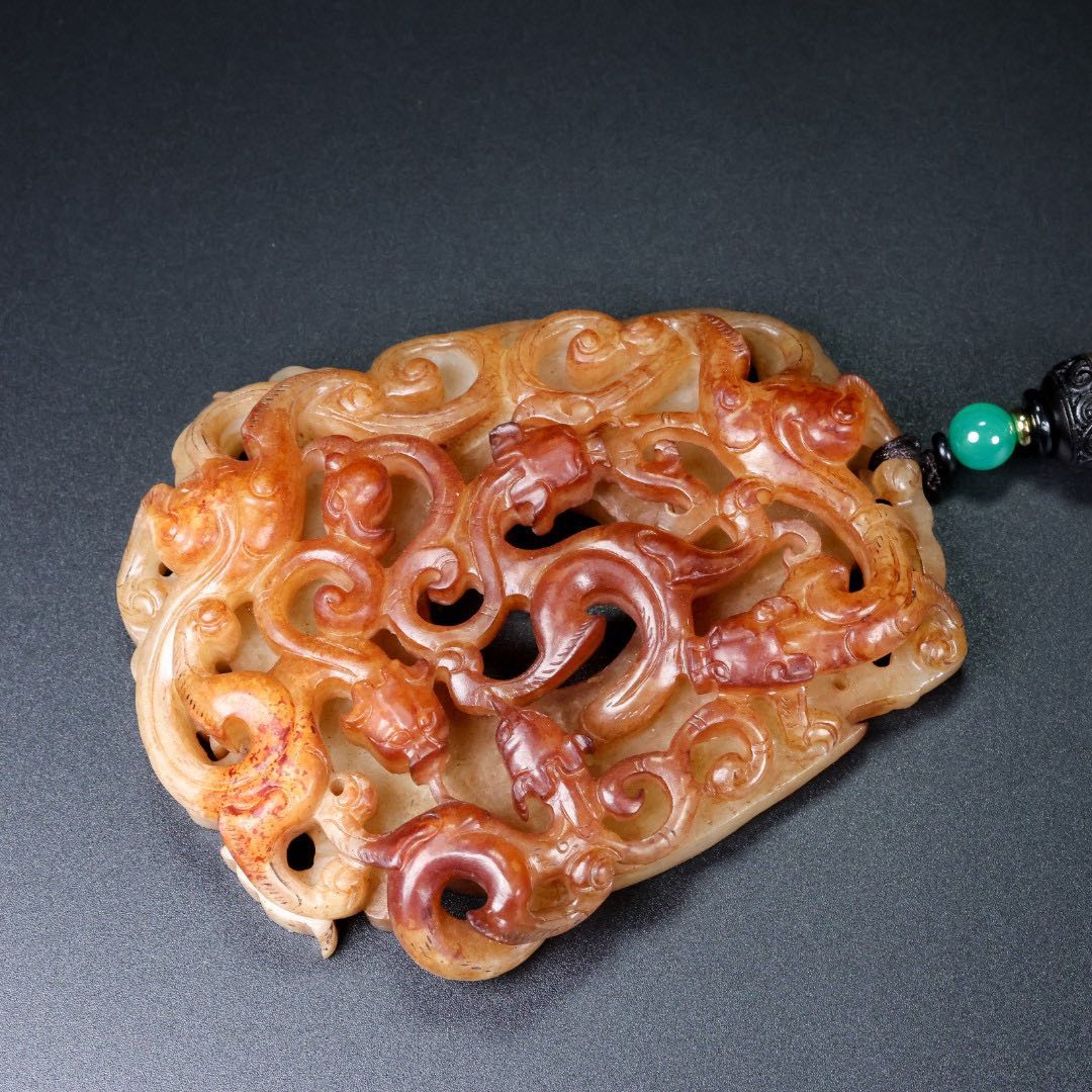 A0261 Vintage Openwork Chinese Hetian Jade Chi Dragon Pendant