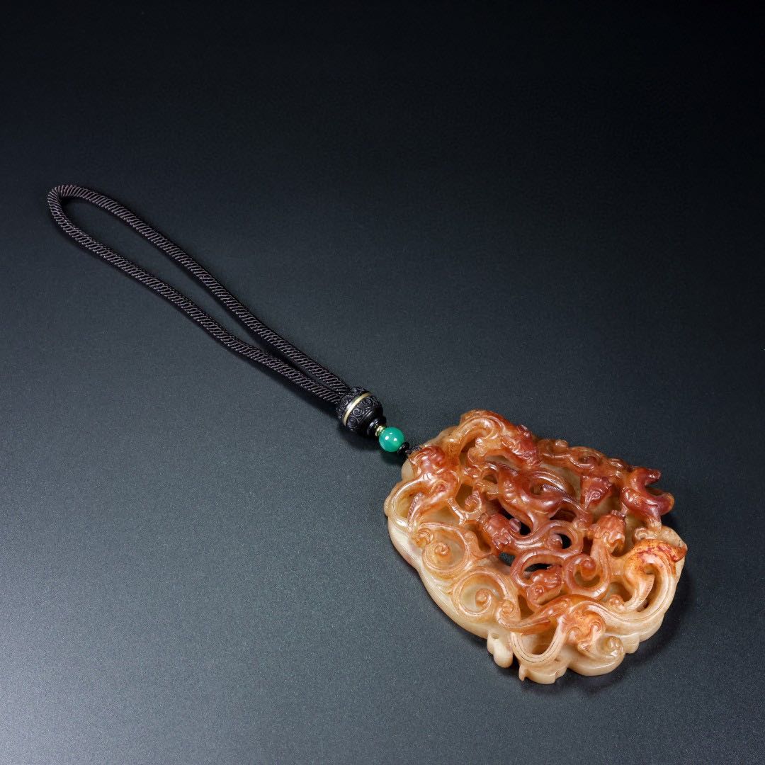 A0261 Vintage Openwork Chinese Hetian Jade Chi Dragon Pendant