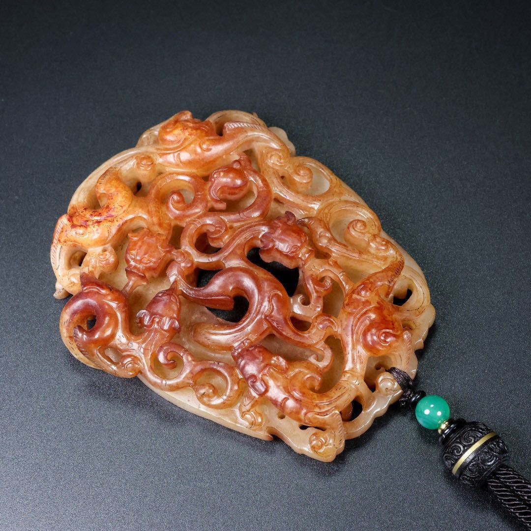 A0261 Vintage Openwork Chinese Hetian Jade Chi Dragon Pendant