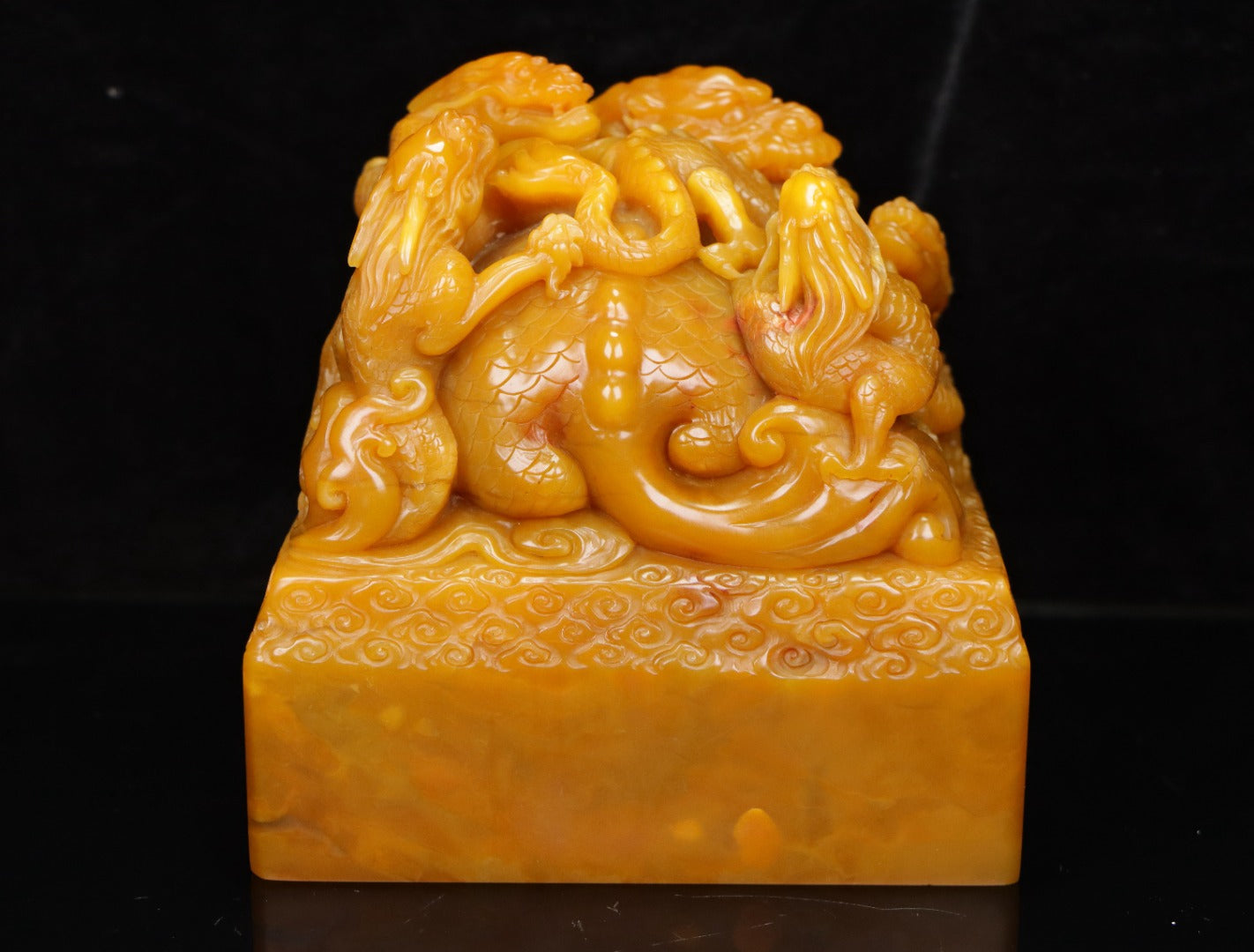 A0263 Vintage Chinese Shoushan Stone Tianhuang Stone Carved Five Dragon Poetic Prose Seal