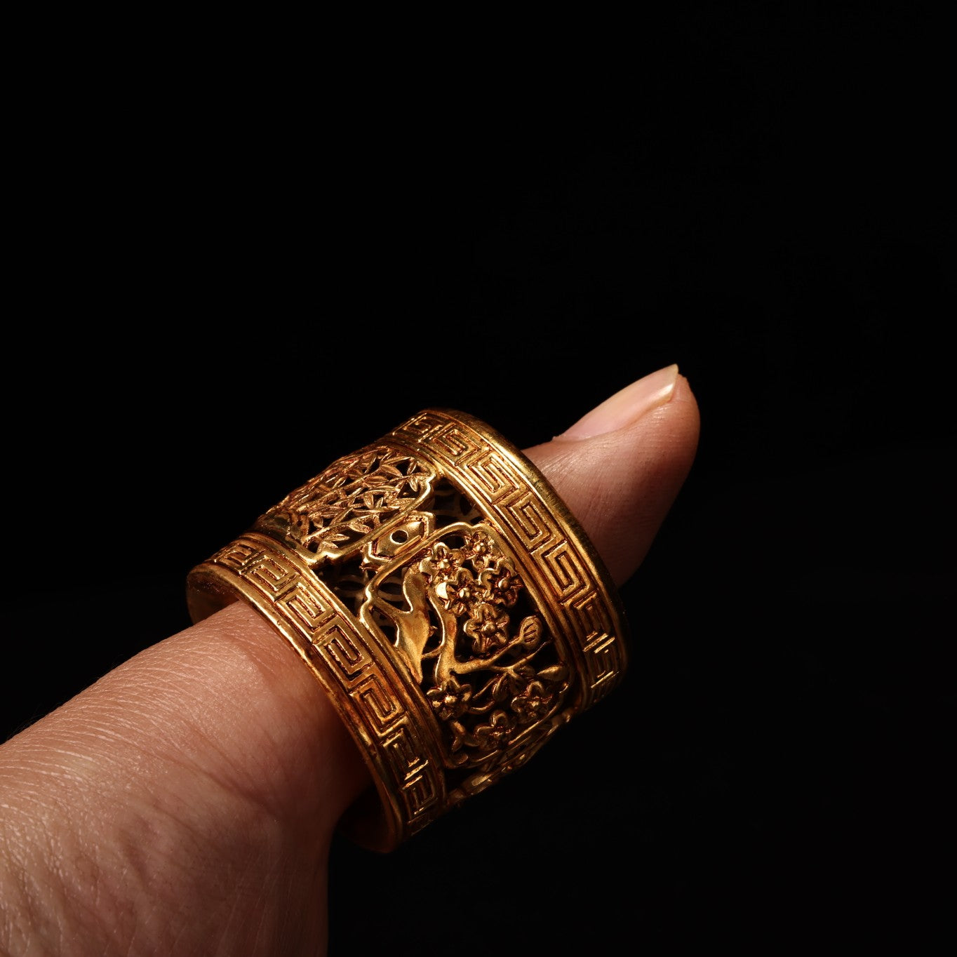 A0275 Openwork Old Chinese Gilt Gold Bronze Plum Flower & Orchid,Bamboo,Chrysanthemum Ring