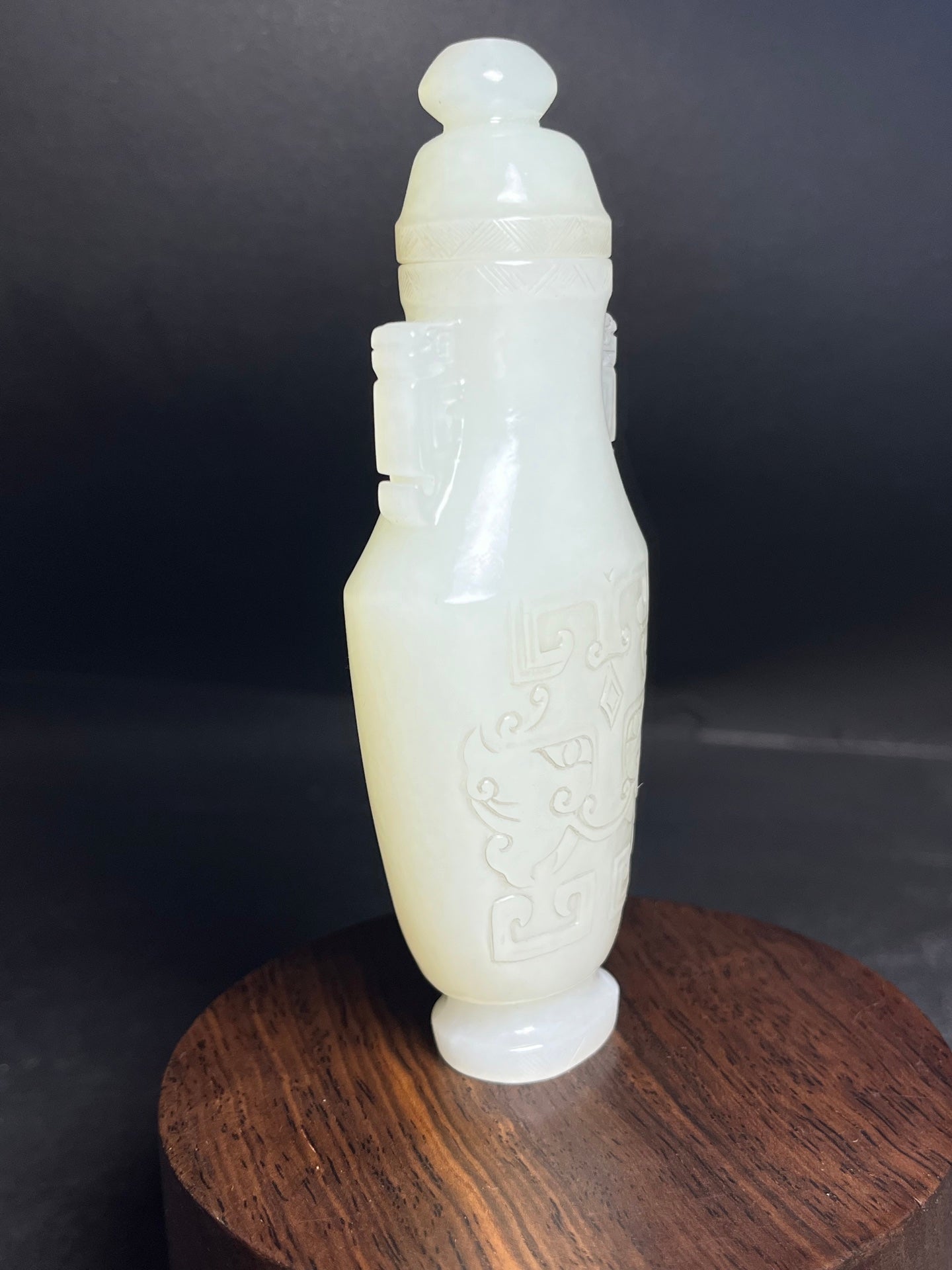 A0277 Old Chinese White Hetian Jade Carved Beast Face Design Bottle