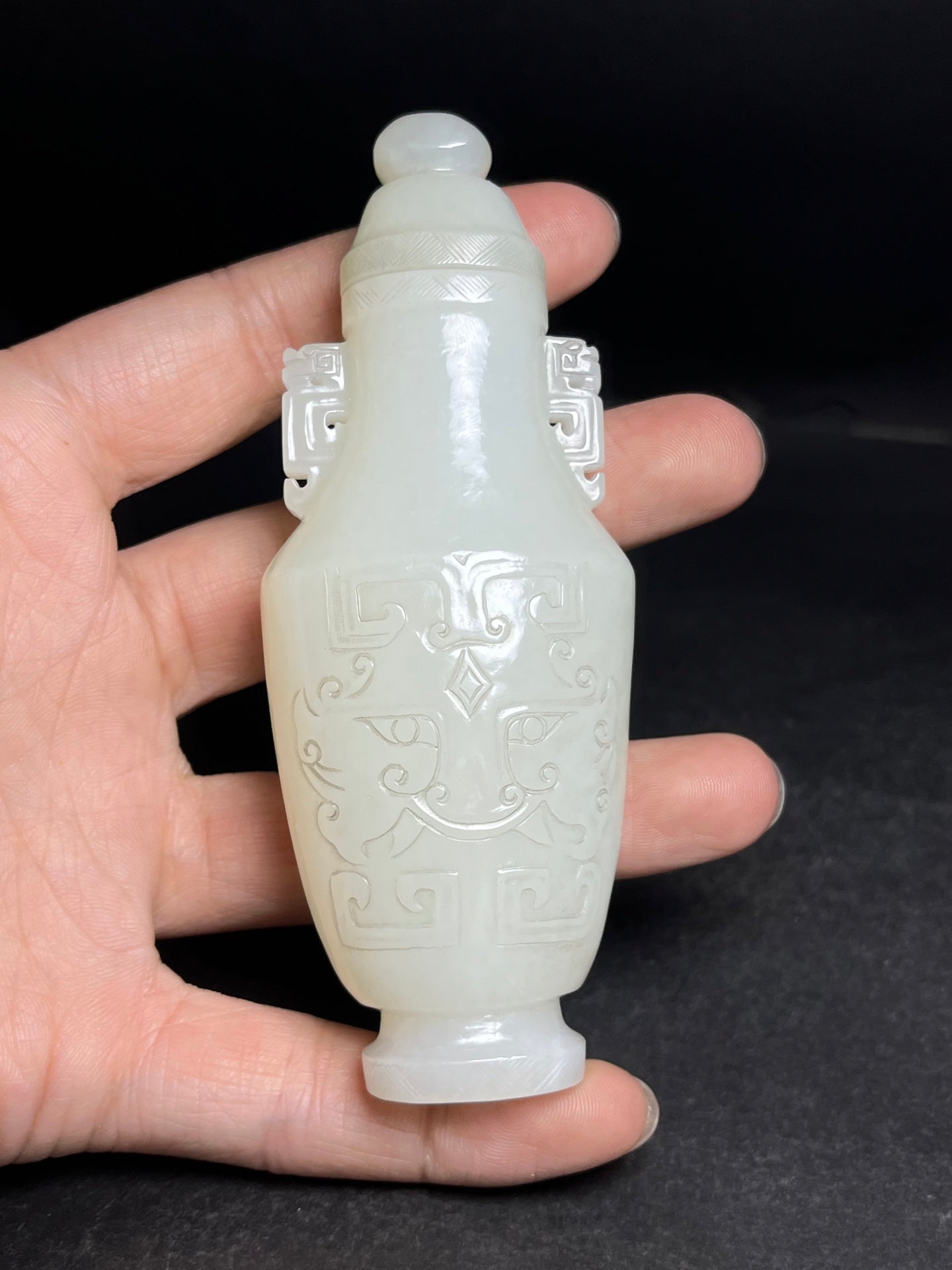 A0277 Old Chinese White Hetian Jade Carved Beast Face Design Bottle