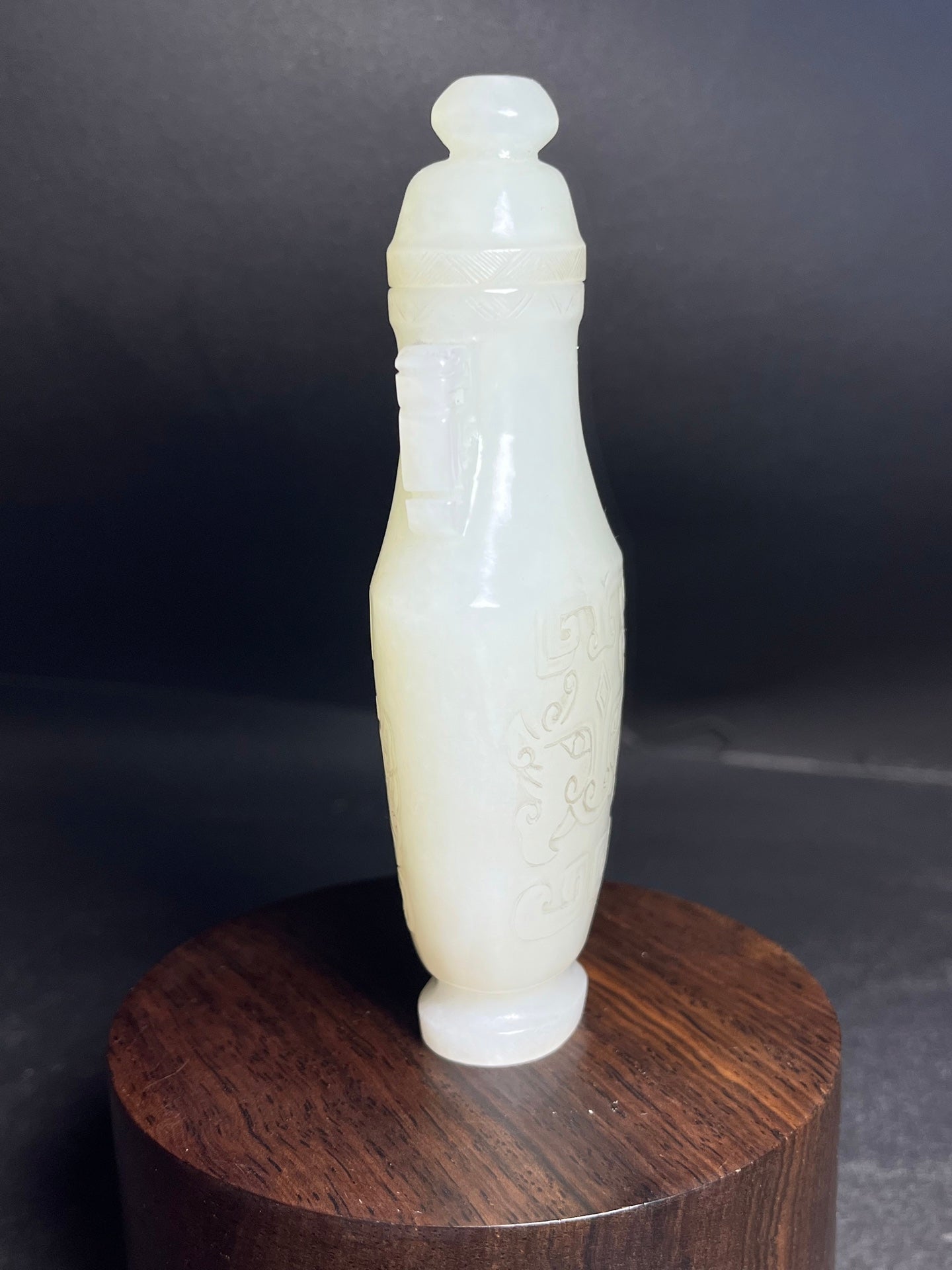 A0277 Old Chinese White Hetian Jade Carved Beast Face Design Bottle