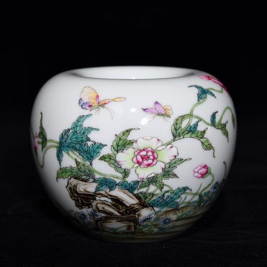 A0286 Chinese Famille Rose Flower & Butterfly Porcelain Pot