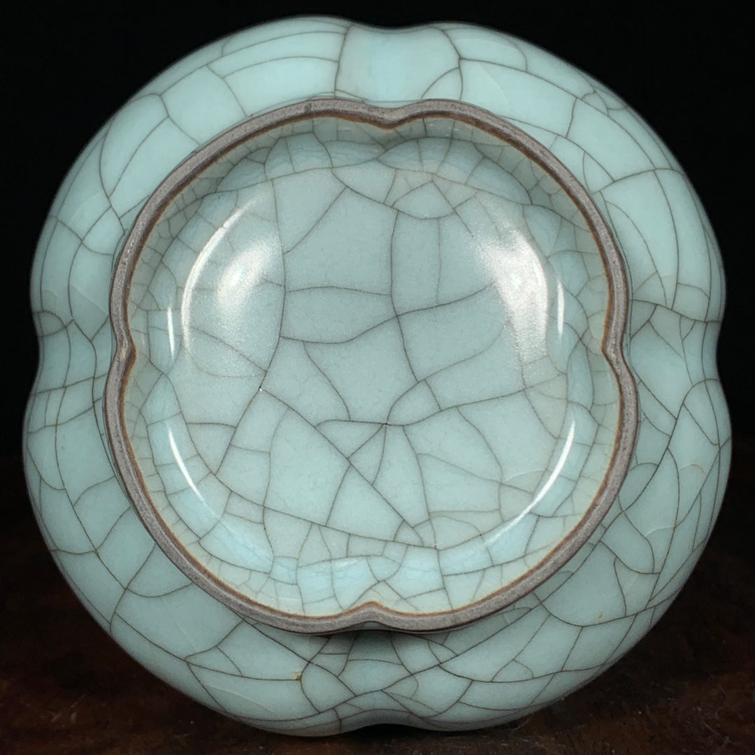 A0293 Chinese Guan Kiln Blue Glaze Gourd Porcelain Vase