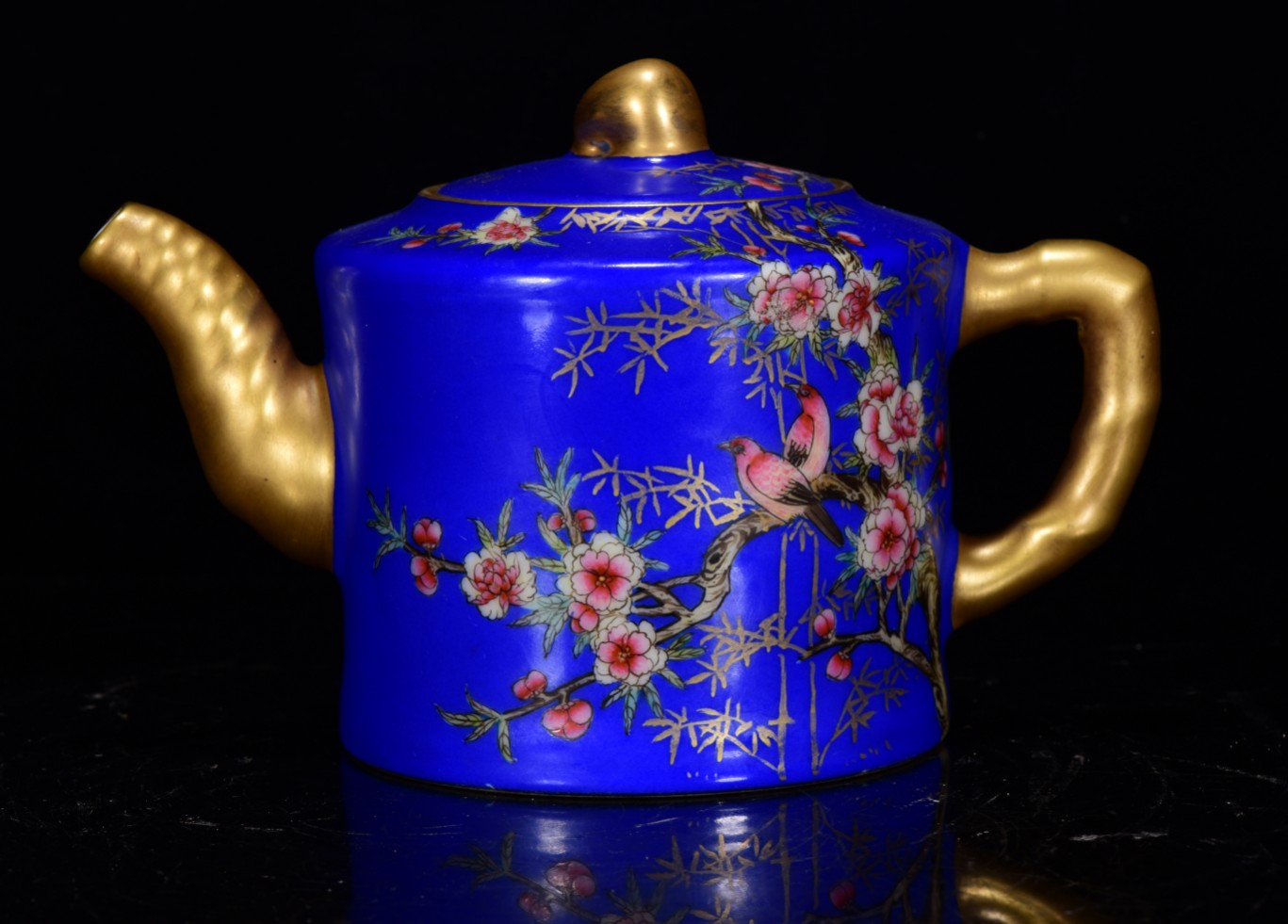 A0309 A Set Gilt Gold Blue Glaze Famille Rose Flower Bird Design Porcelain Teapot & Cups,Plate