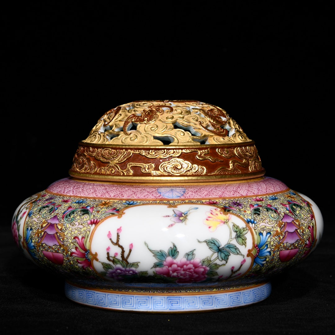 A0315 Openwork Chinese Gilt Gold Famille Rose Flower Design Porcelain Incense Burner