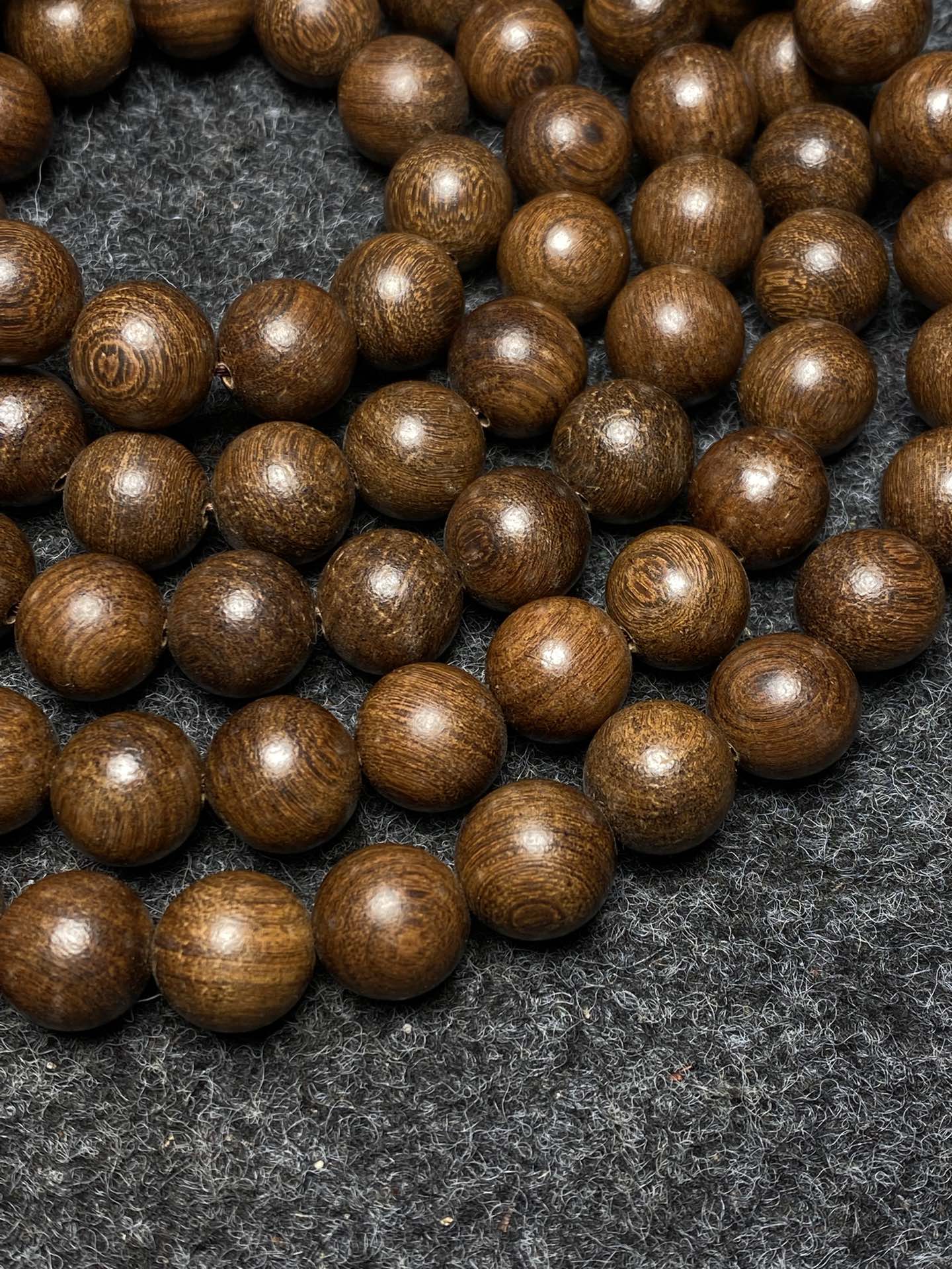A0325 14 MM Bead Chinese Zitan Wood Beads Necklace w Huali Wood Box