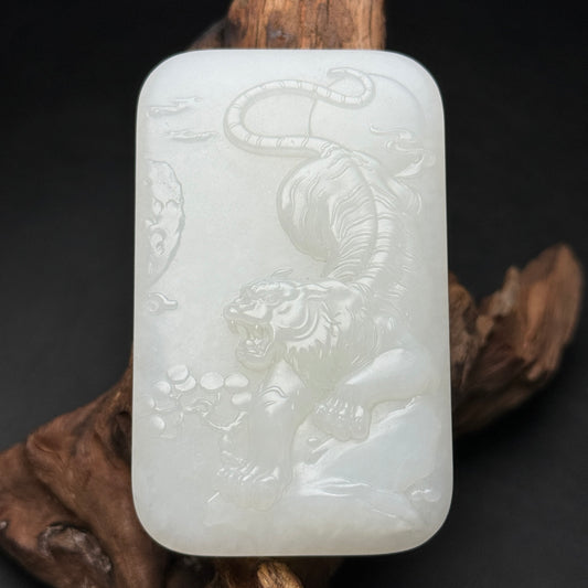 A0330 Superb Chinese Natural Hetian Jade Tiger Pendant