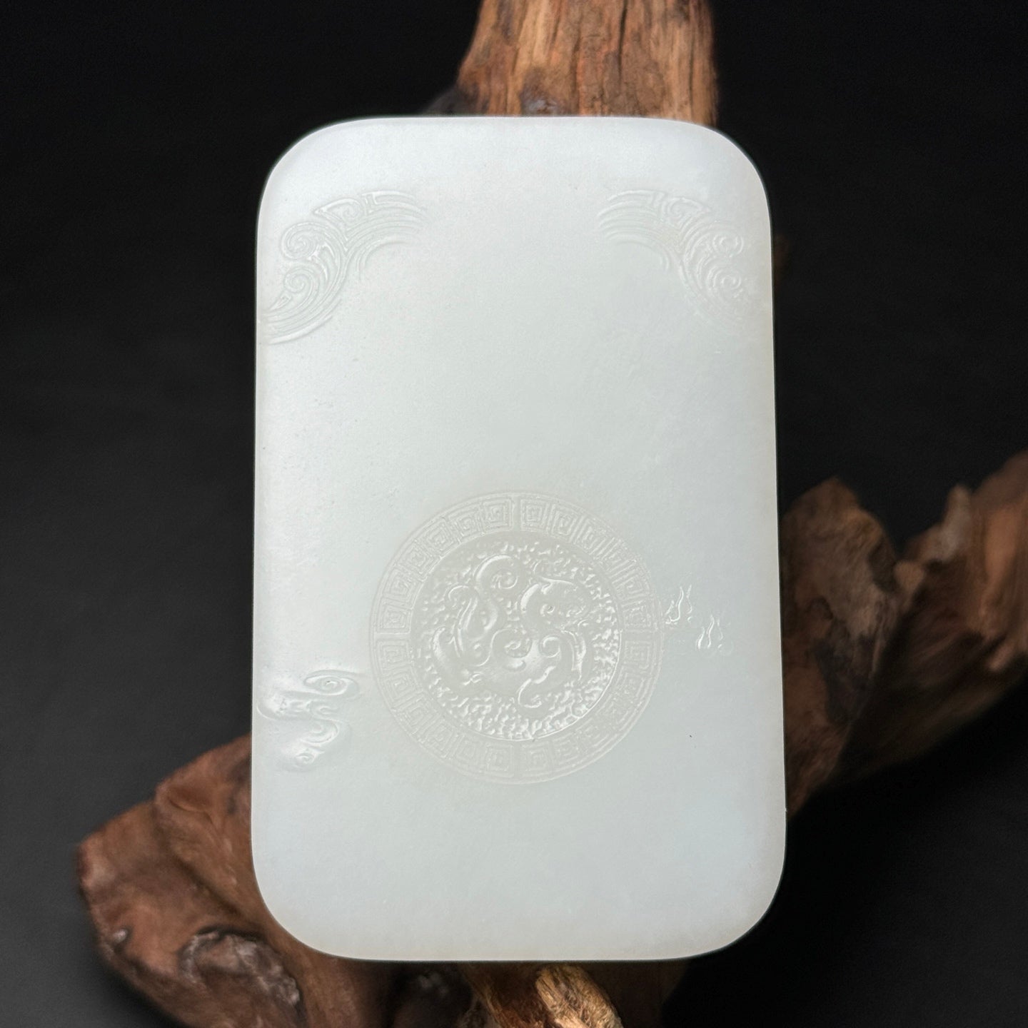 A0330 Superb Chinese Natural Hetian Jade Tiger Pendant