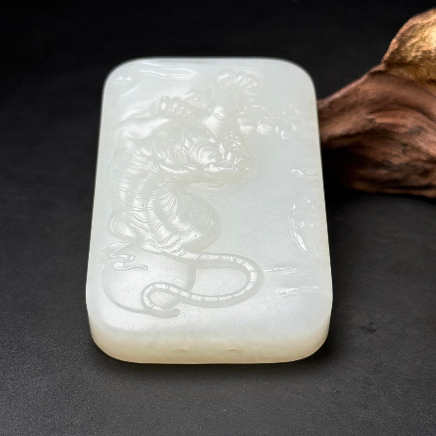 A0330 Superb Chinese Natural Hetian Jade Tiger Pendant