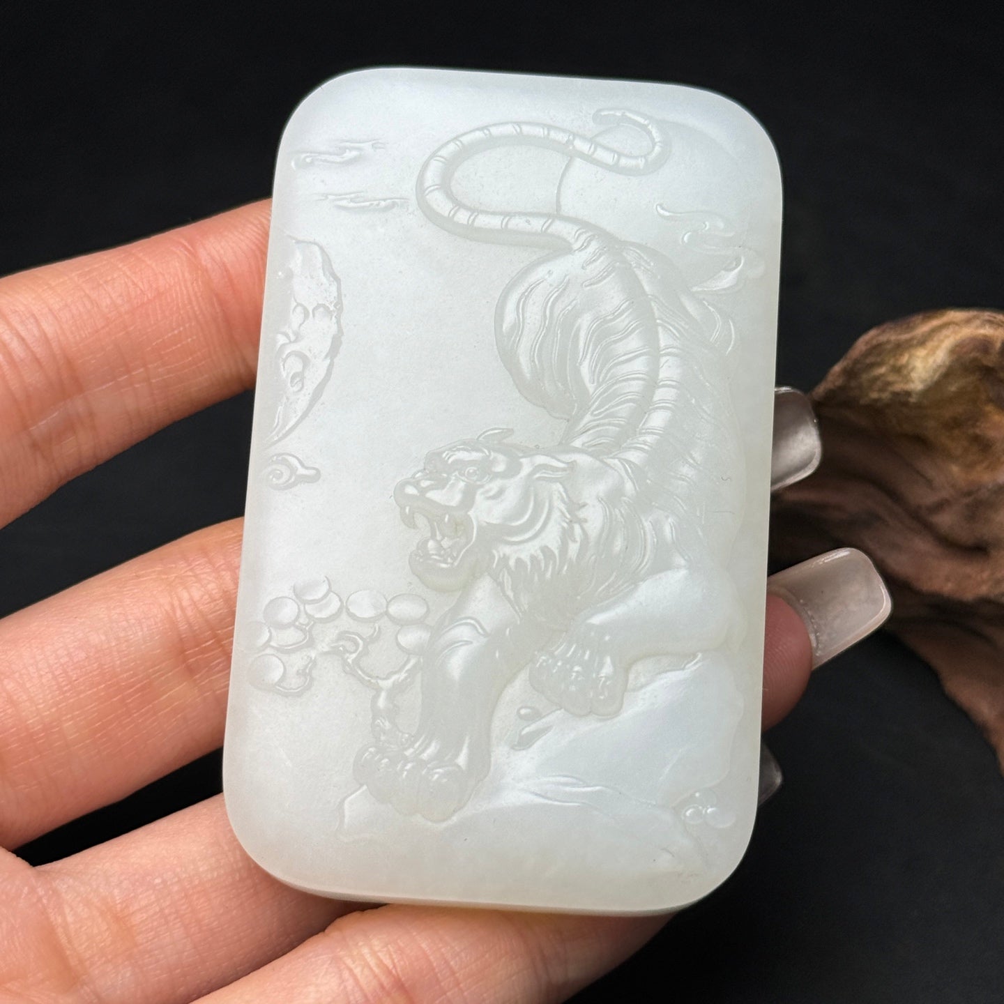 A0330 Superb Chinese Natural Hetian Jade Tiger Pendant