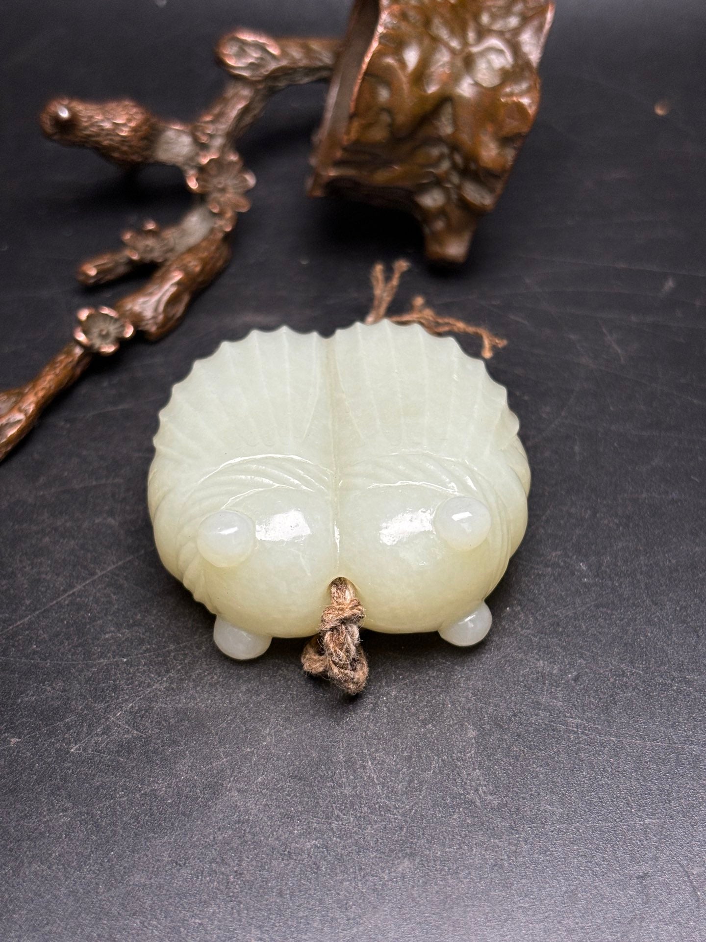 A0337 Old Chinese Hetian Jade Carved Cicada Pendant