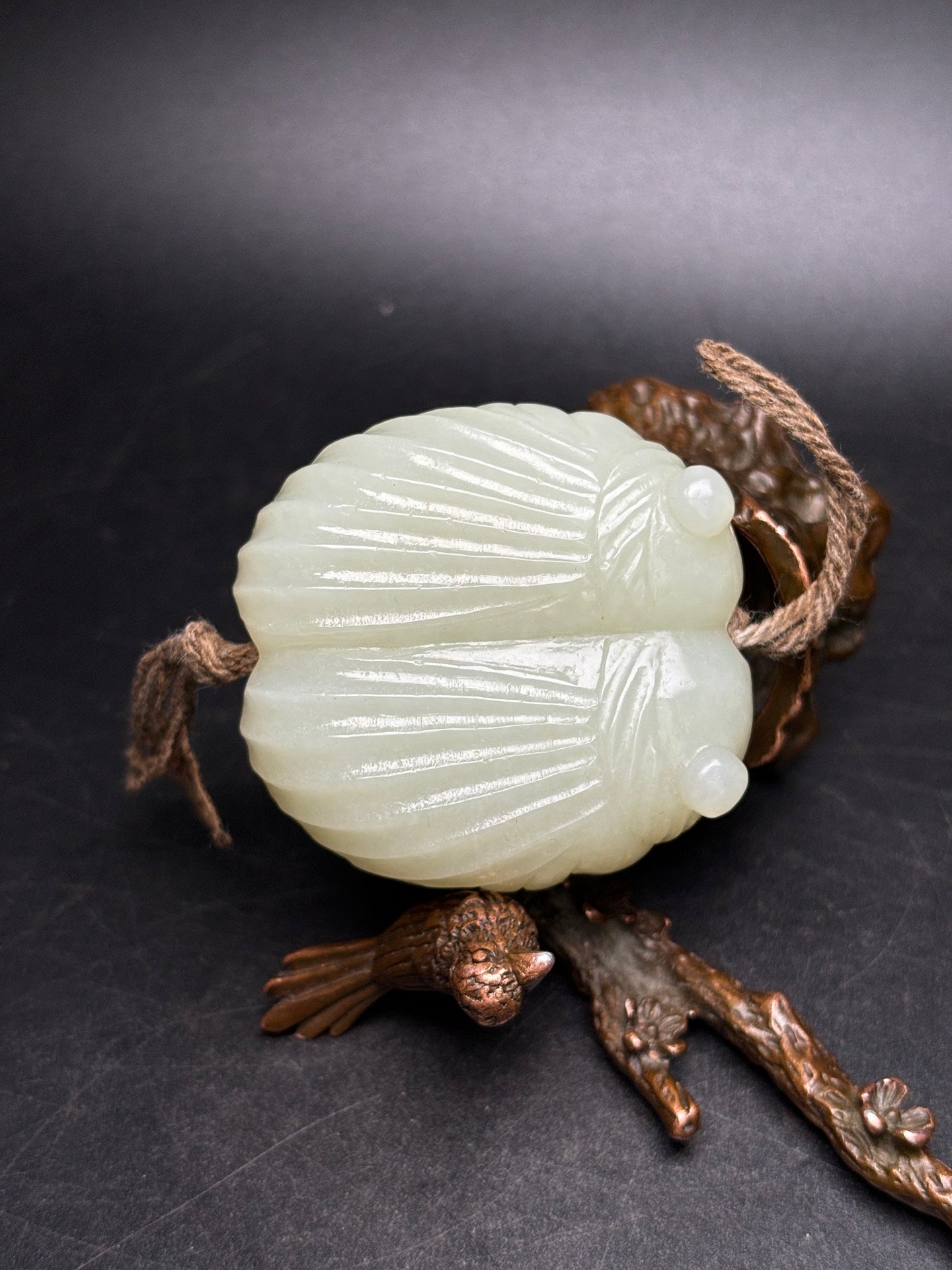 A0337 Old Chinese Hetian Jade Carved Cicada Pendant