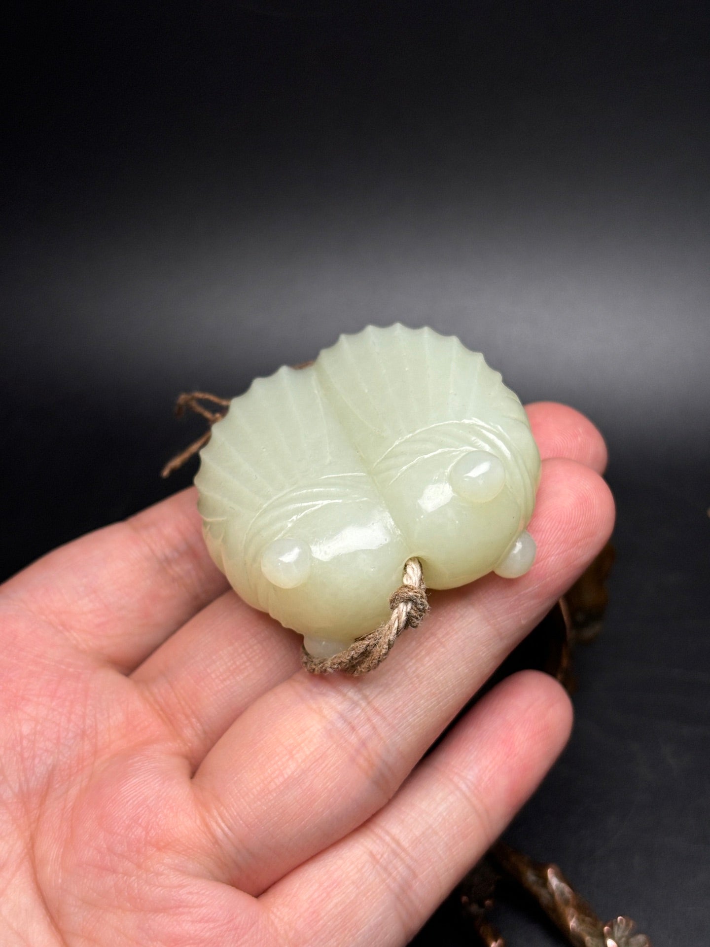 A0337 Old Chinese Hetian Jade Carved Cicada Pendant