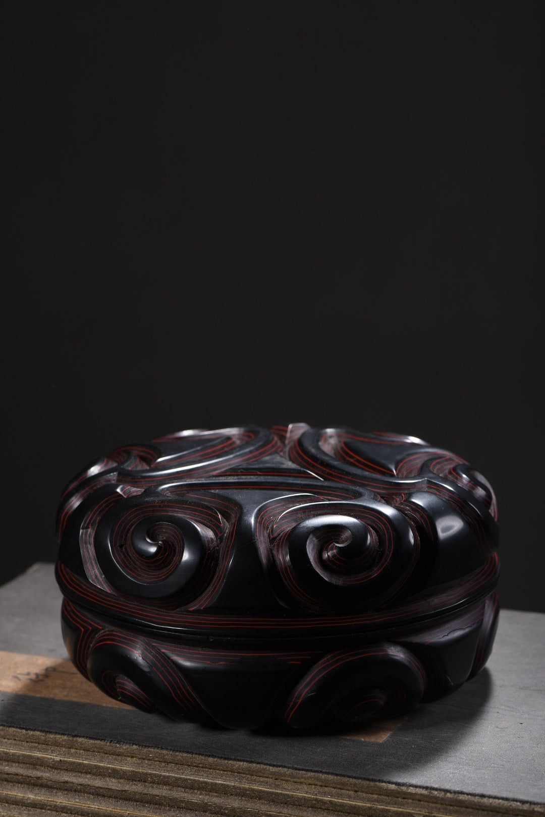 A0338 Old Chinese Black Lacquerware Low Relief Cloud Design Jewellery Box